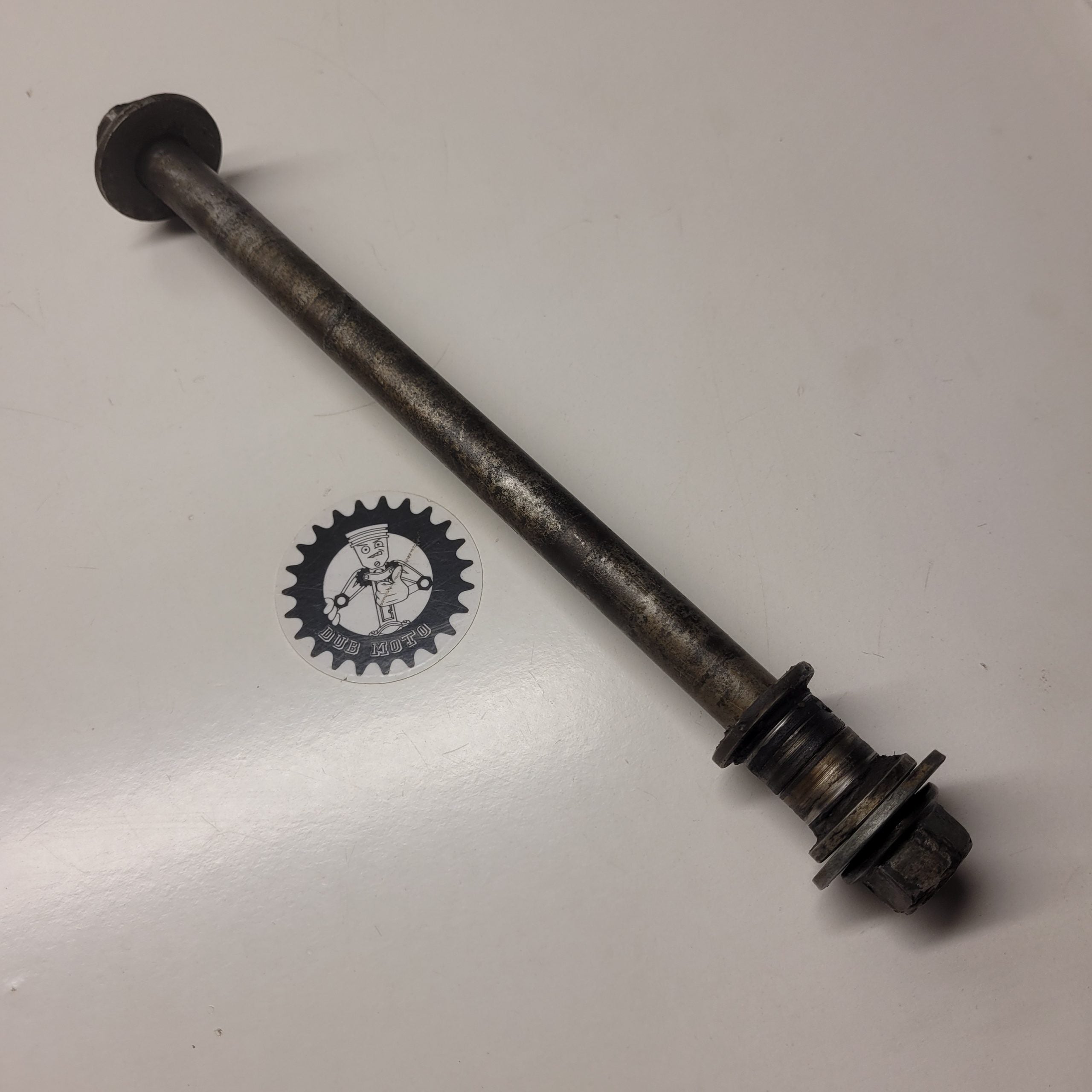 axe roue arriere yamaha 80 yz 2000