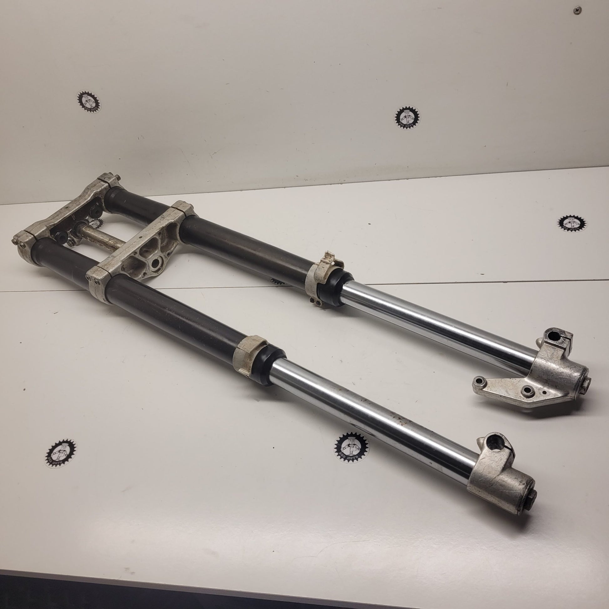 fourche en l'état ktm 250 gs 1987-1
