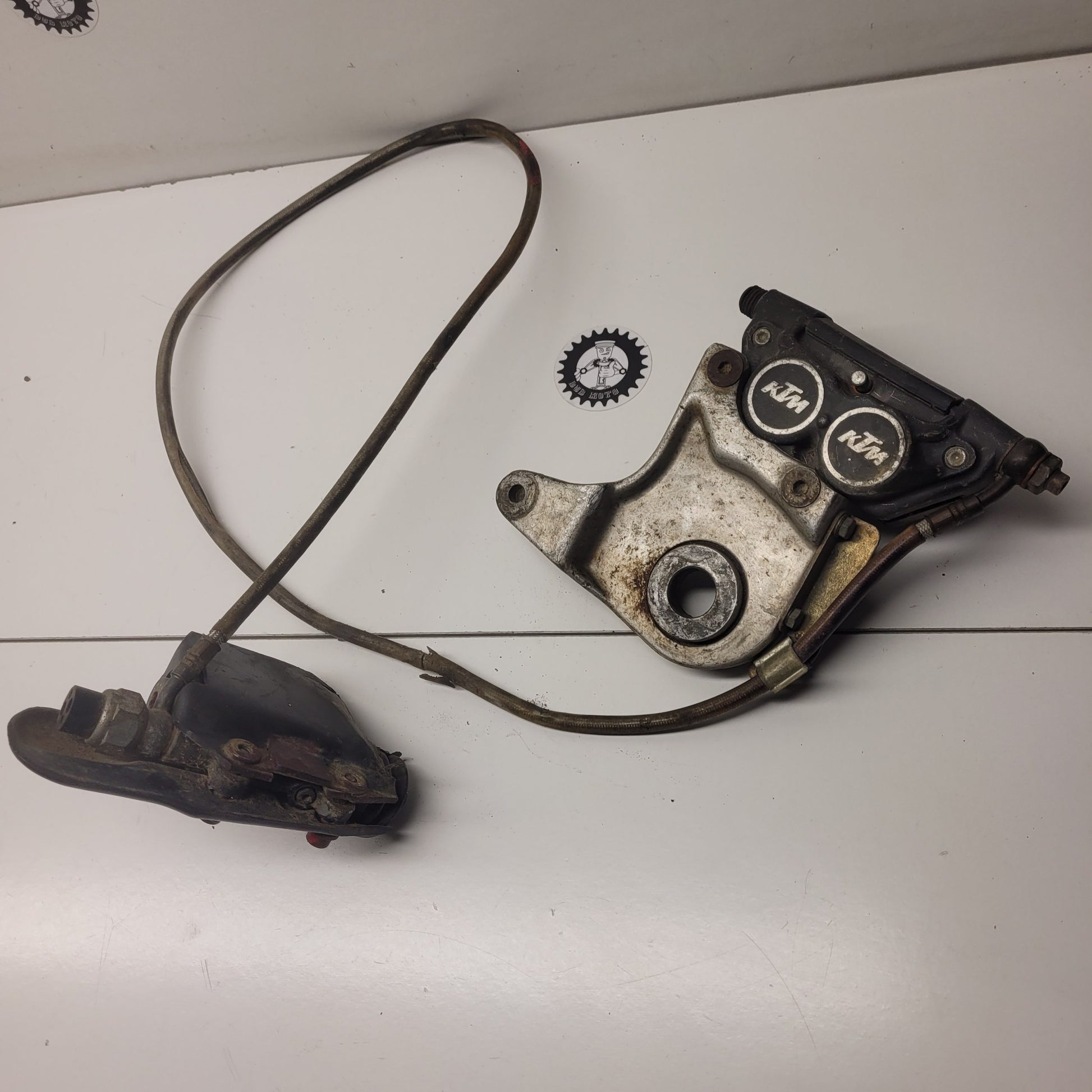 frein arriere en l'état ktm 250 gs 1987-1