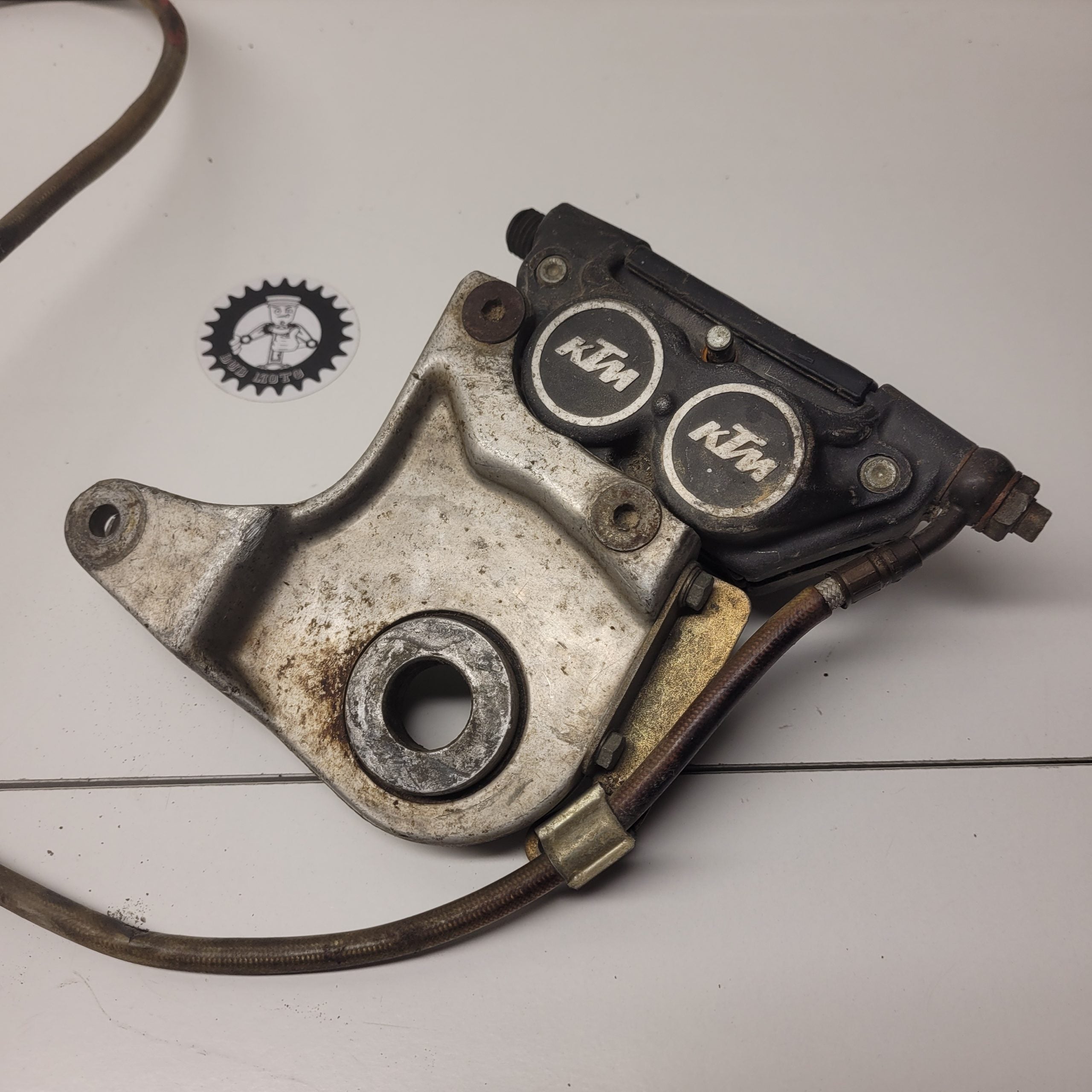 frein arriere en l'état ktm 250 gs 1987