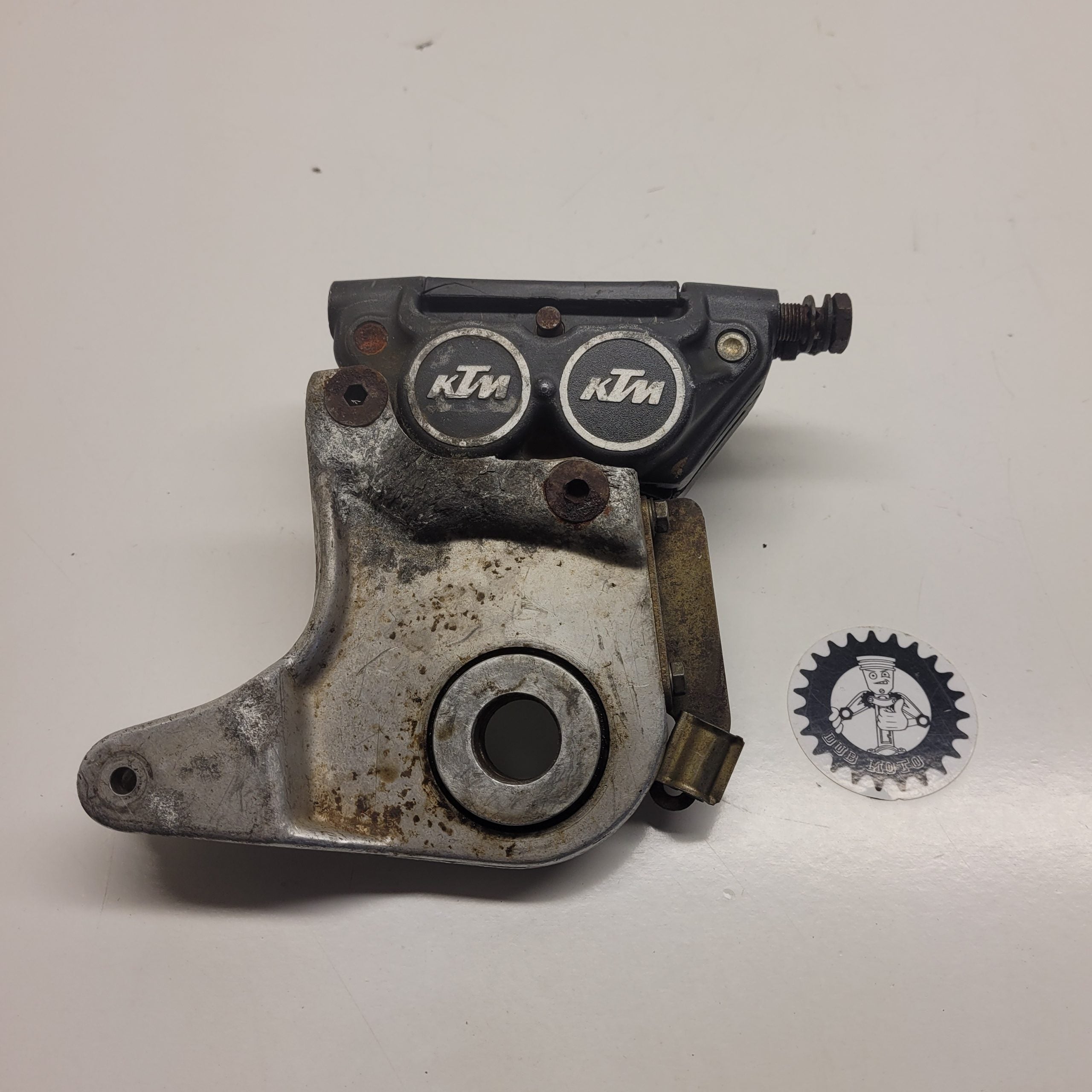 etrier arriere en l'état ktm 250 gs 1987