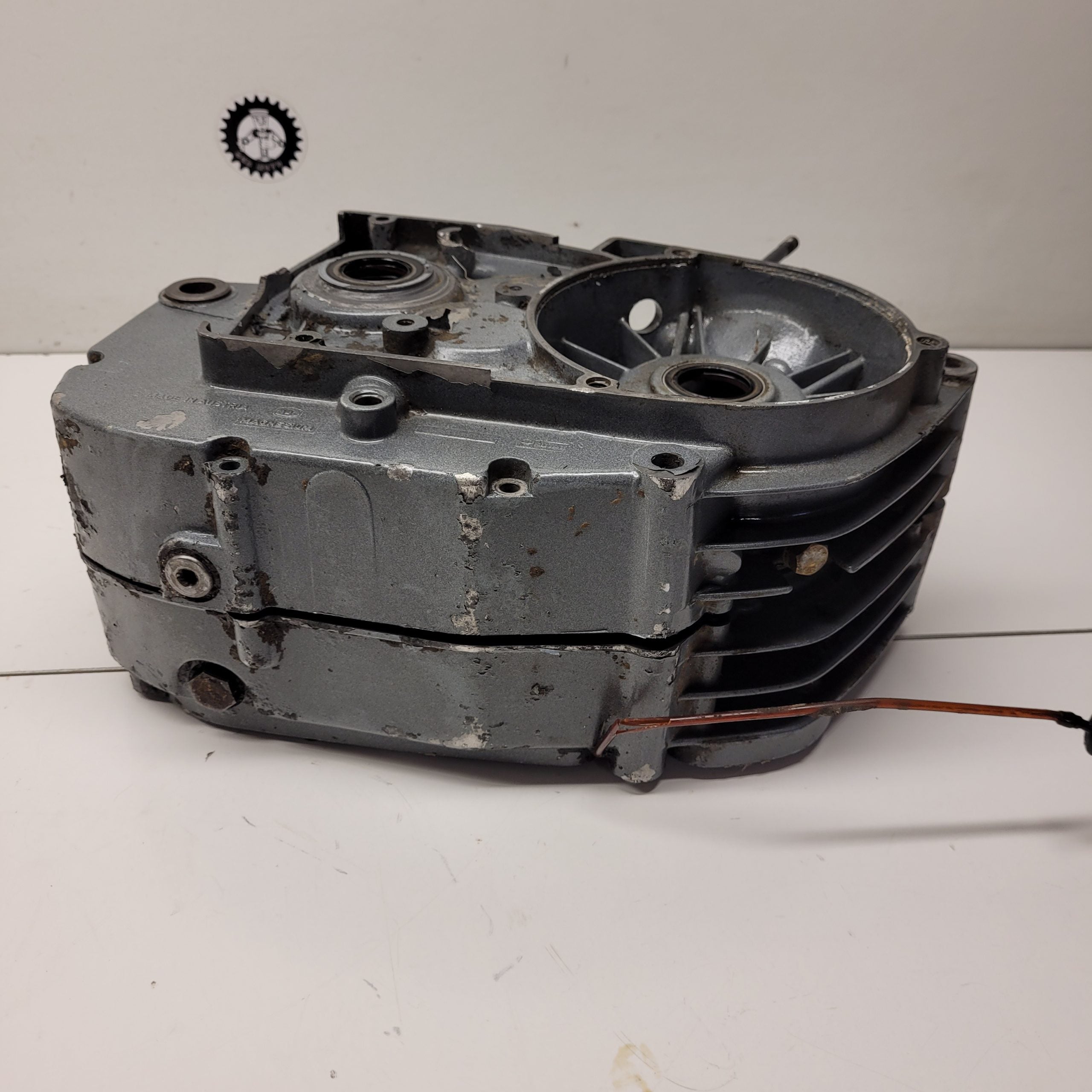 carter moteur aprilia 240 txr-8