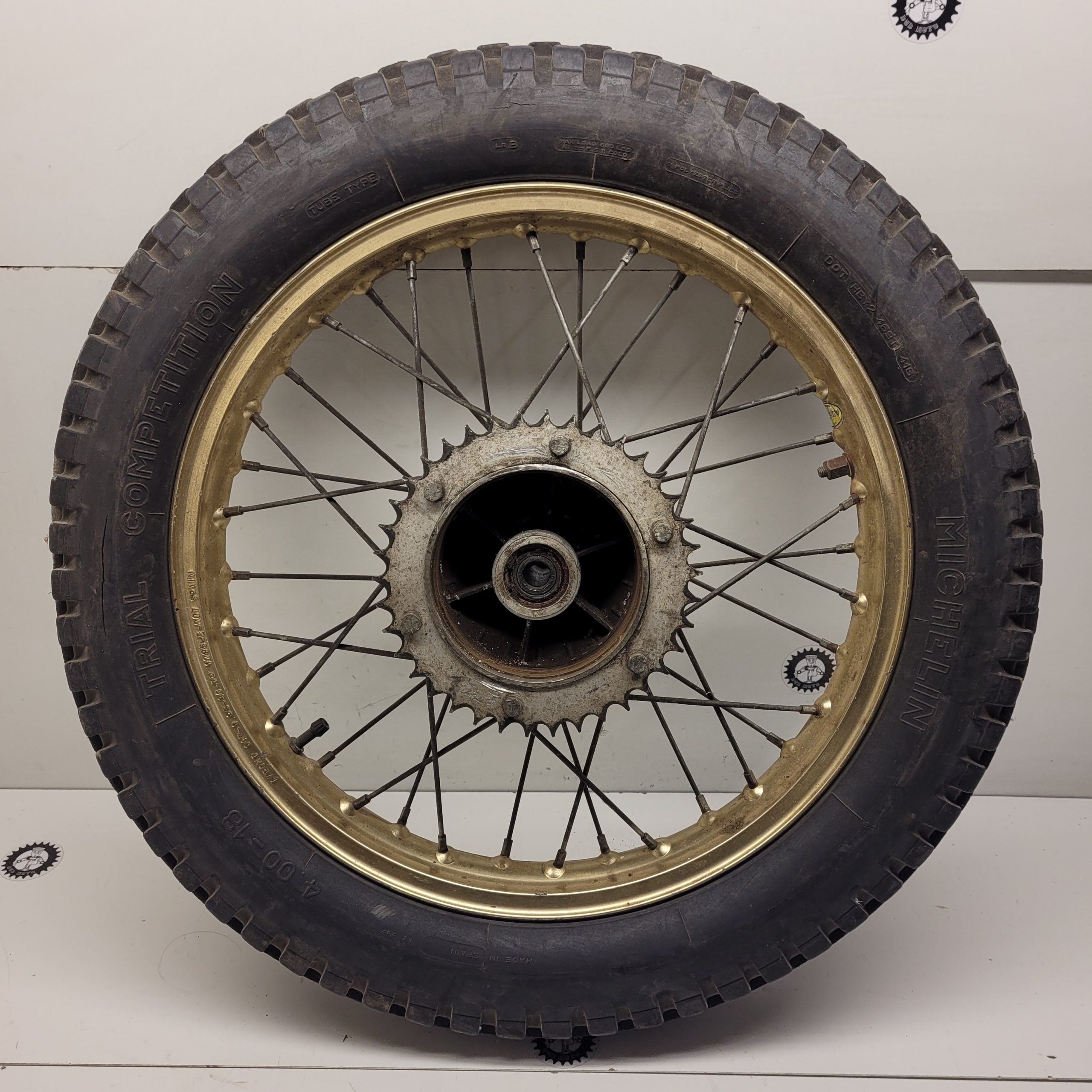 roue arriere aprilia 240 txr