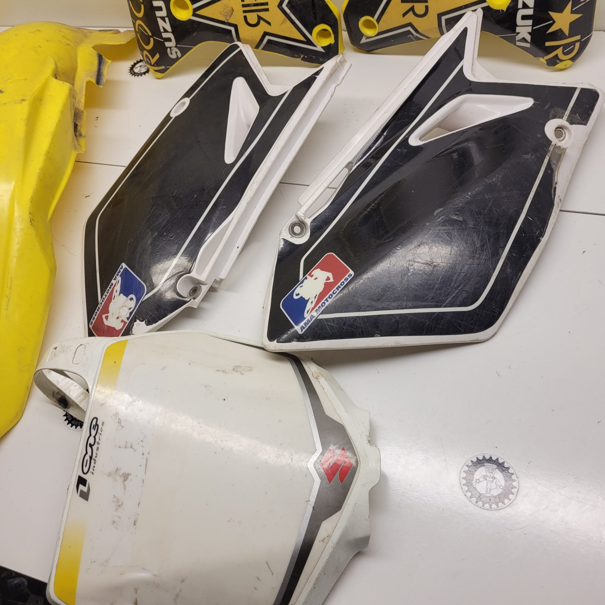 plastique suzuki 450 rmz 2006-4