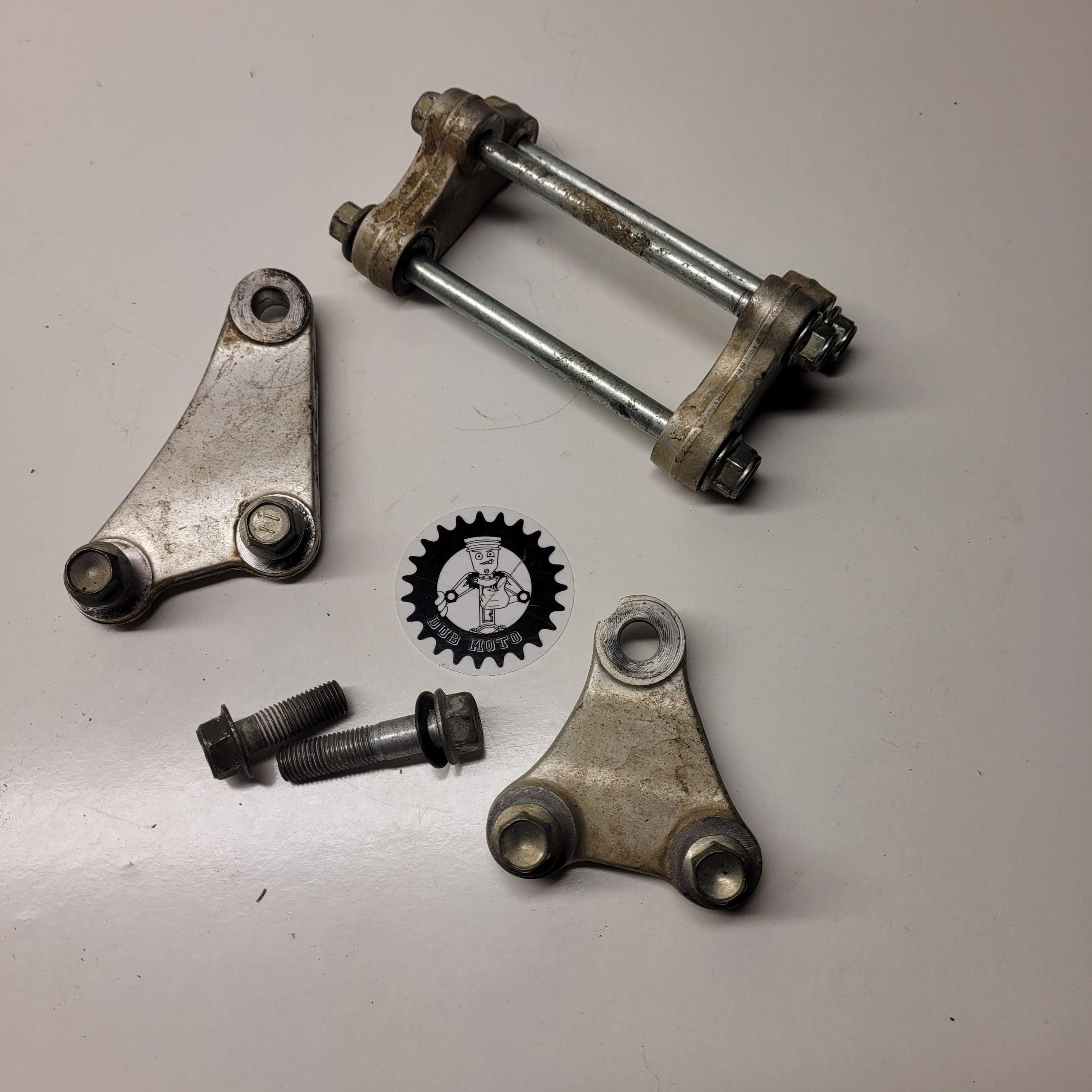 support moteur suzuki 450 rmz  2006