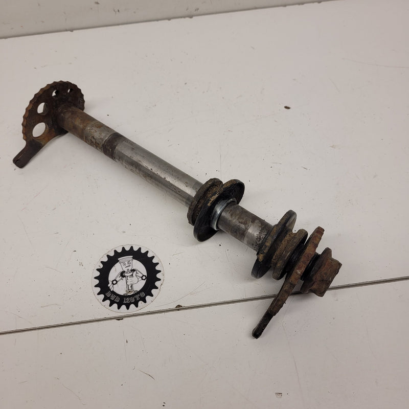 axe roue arriere kawasaki 125 kdx-1