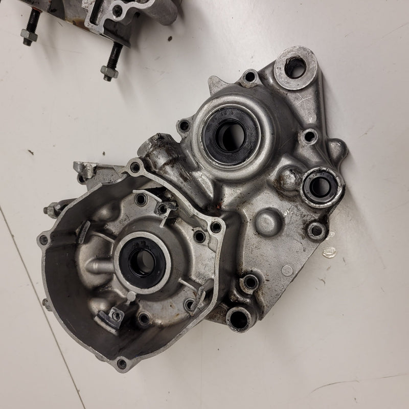 carters moteur en l'état yamaha 80 yz 2000-2
