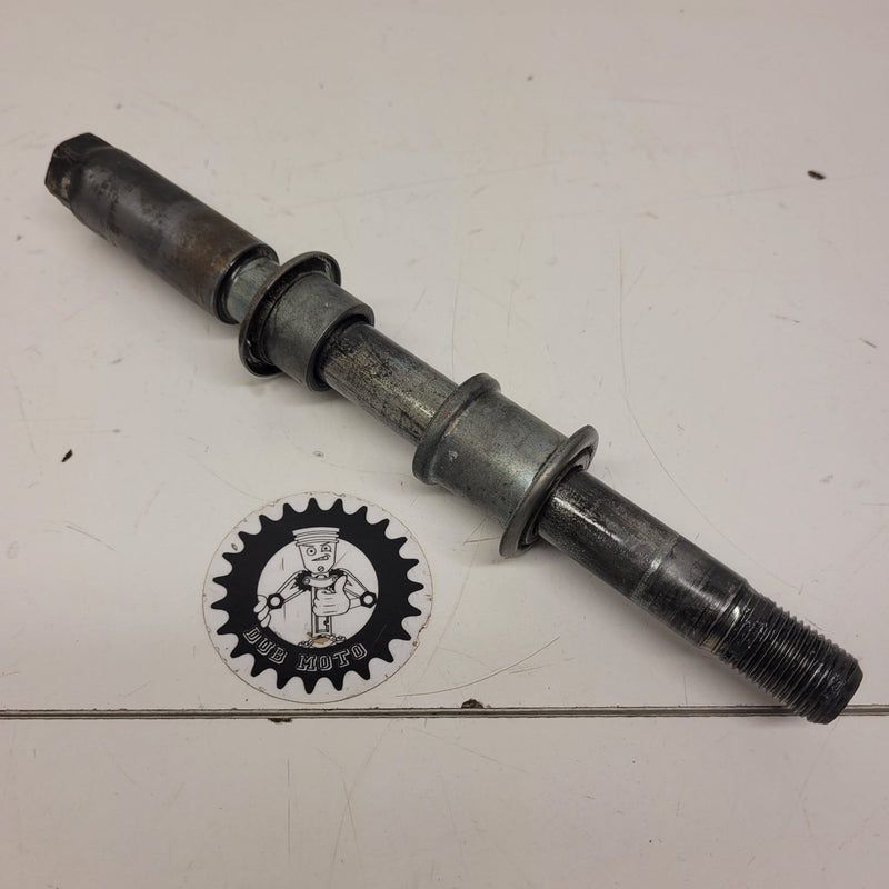 axe roue avant Suzuki 125 rm-1