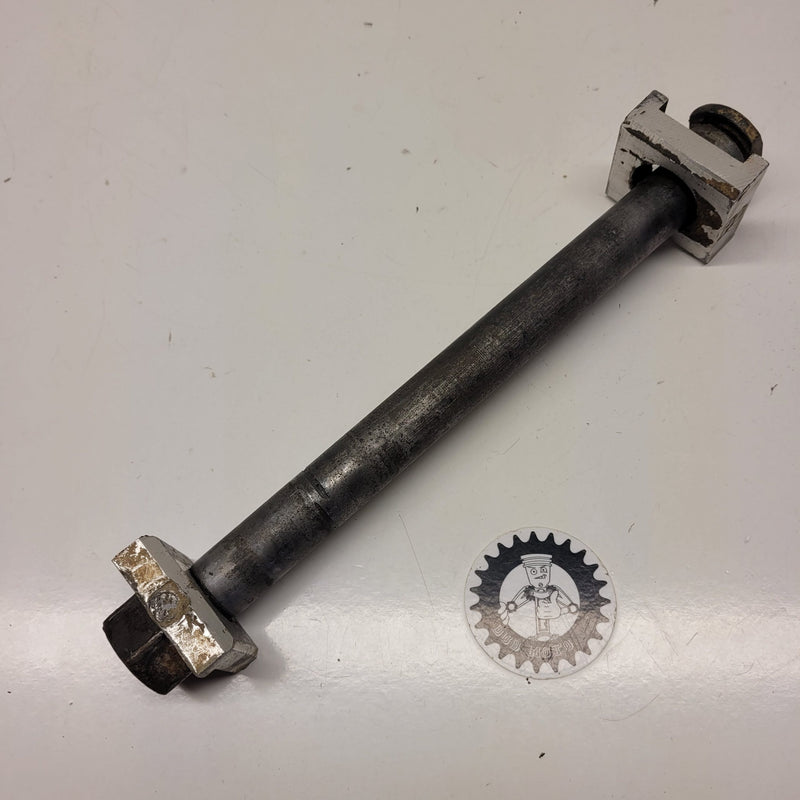 axe roue arriere yamaha 250 yz 2001-1