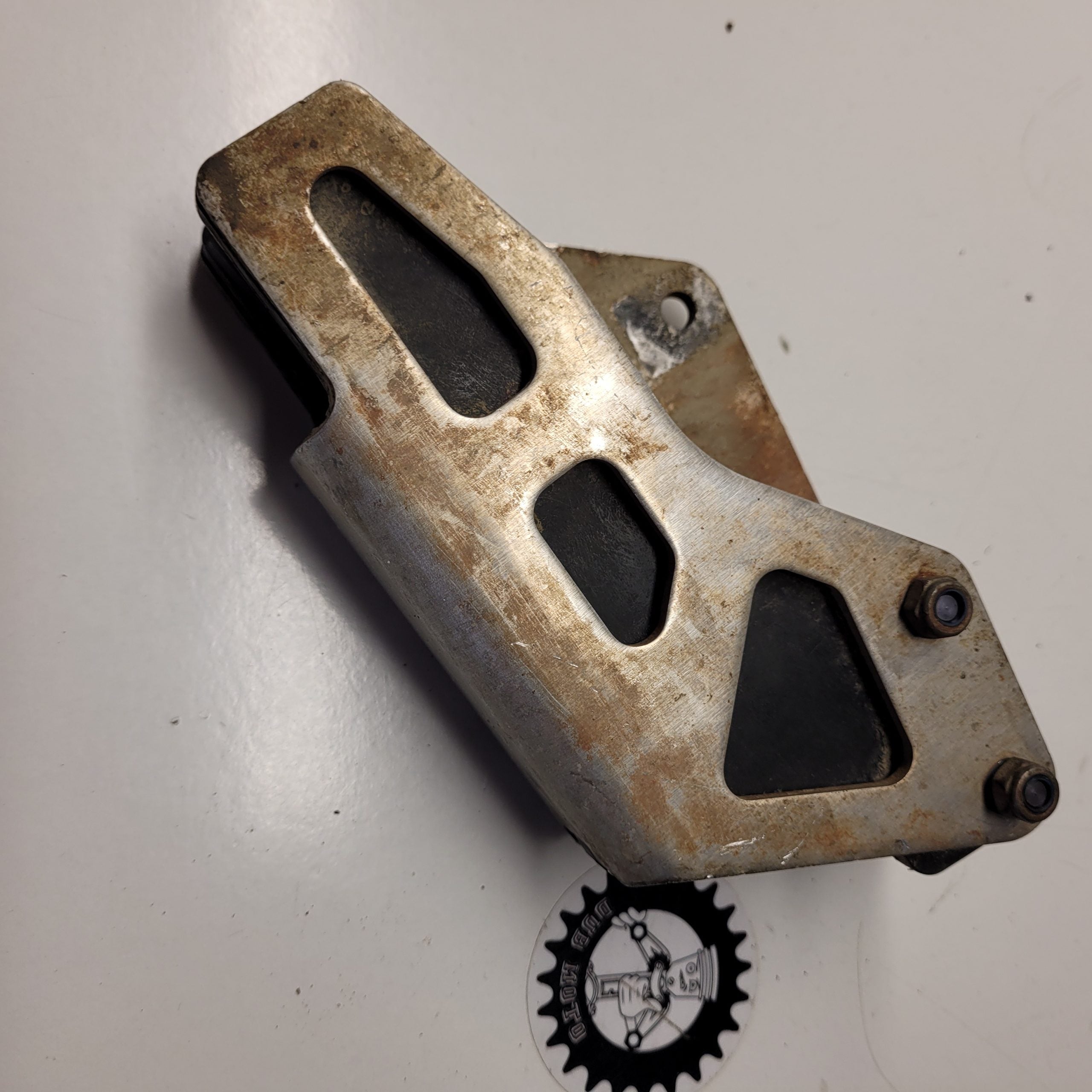 guide chaine yamaha 250 yz 2001