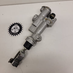 maitre cylindre honda 250 crf 2011-1