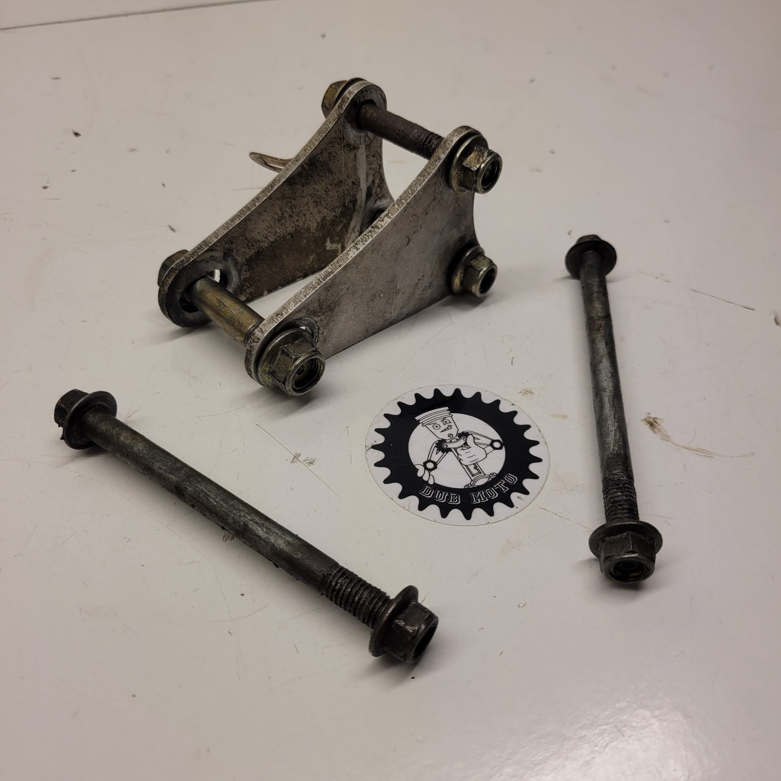 support moteur husqvarna 250 wr 2001