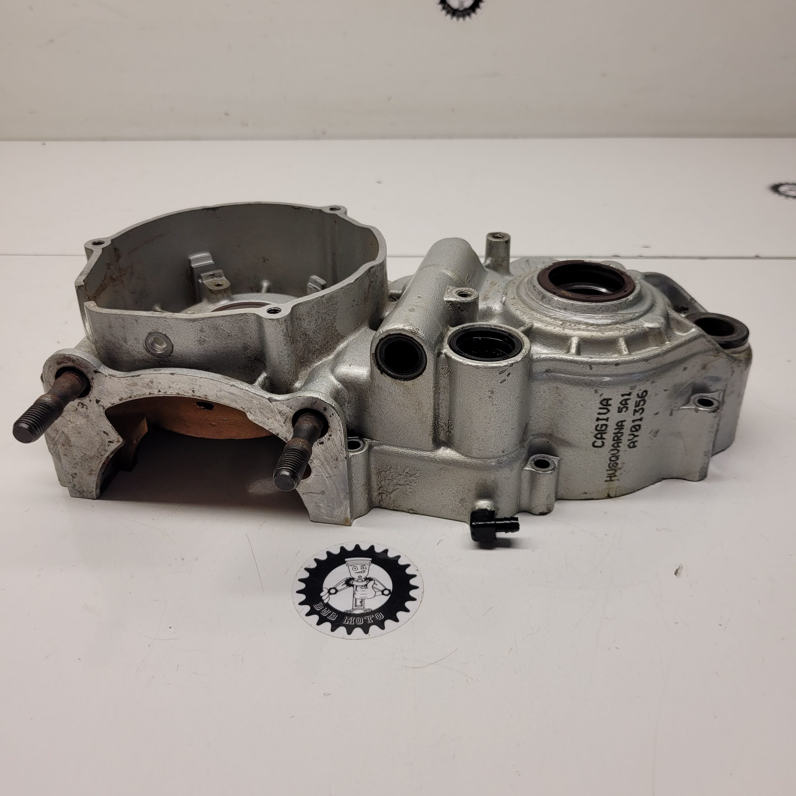 carter moteur droit husqvarna 250 wr 2001-4