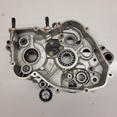carter moteur gauche husqvarna 250 wr 2001-1