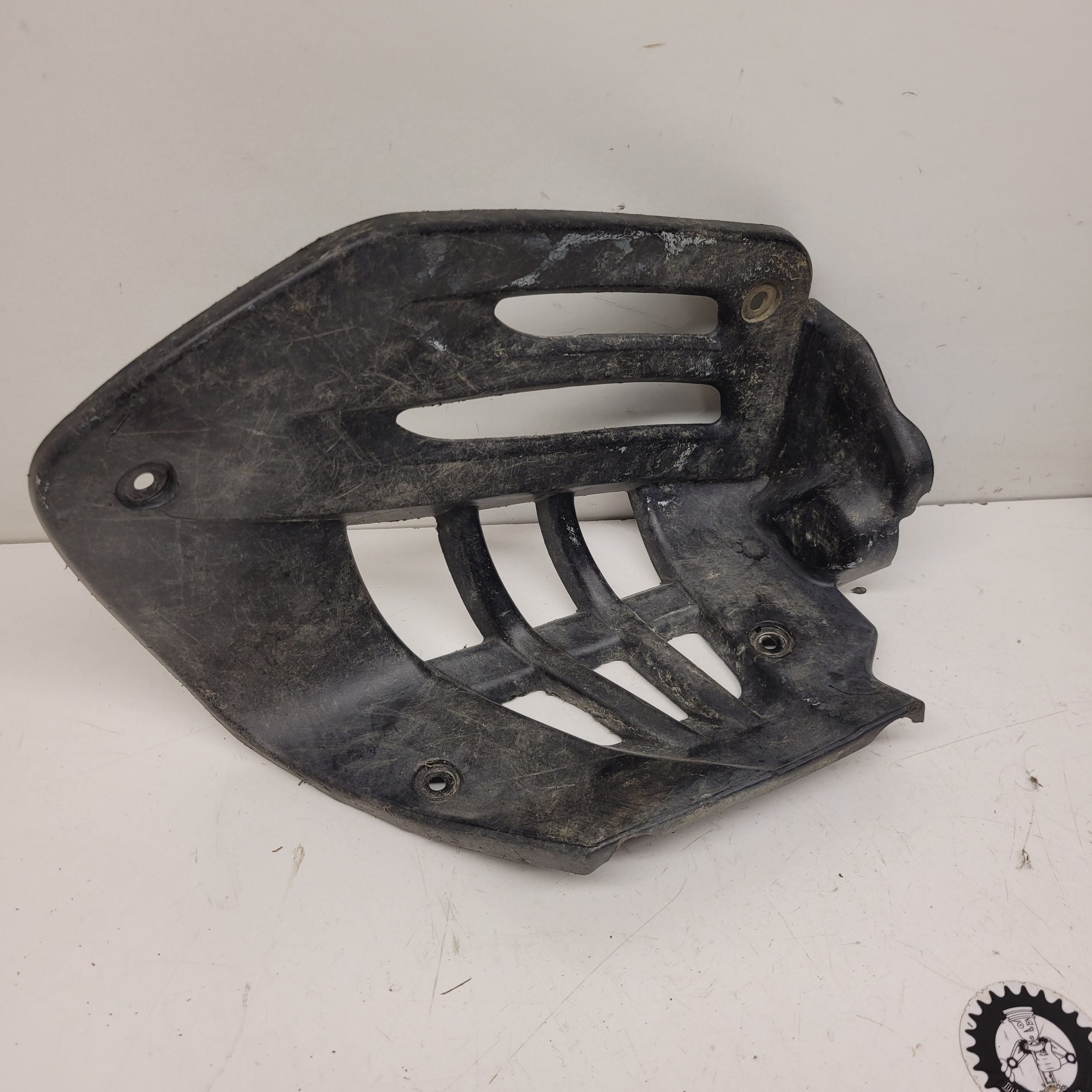 protege talon droit yamaha 250 raptor