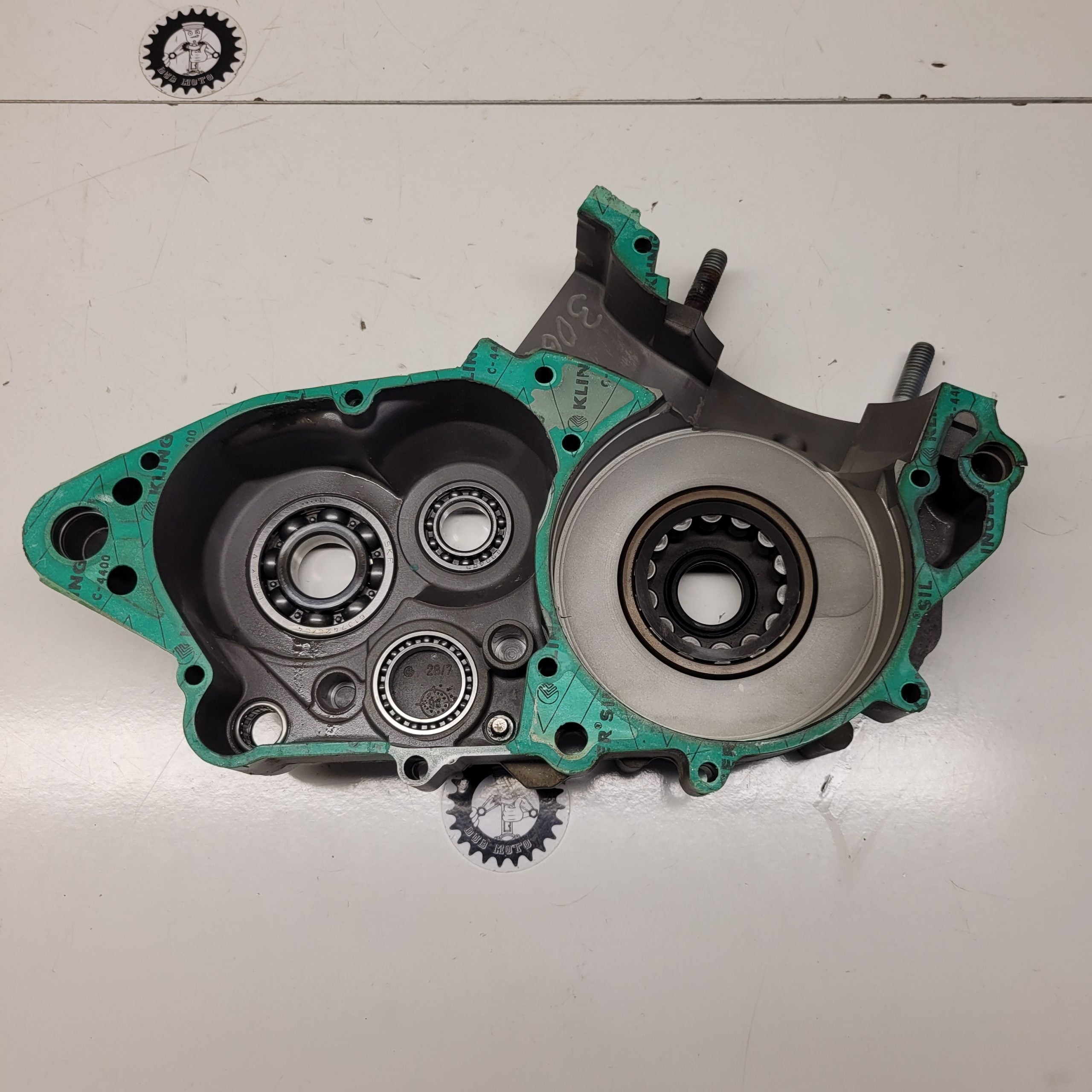 carter moteur gauche ktm 250 exc 2000