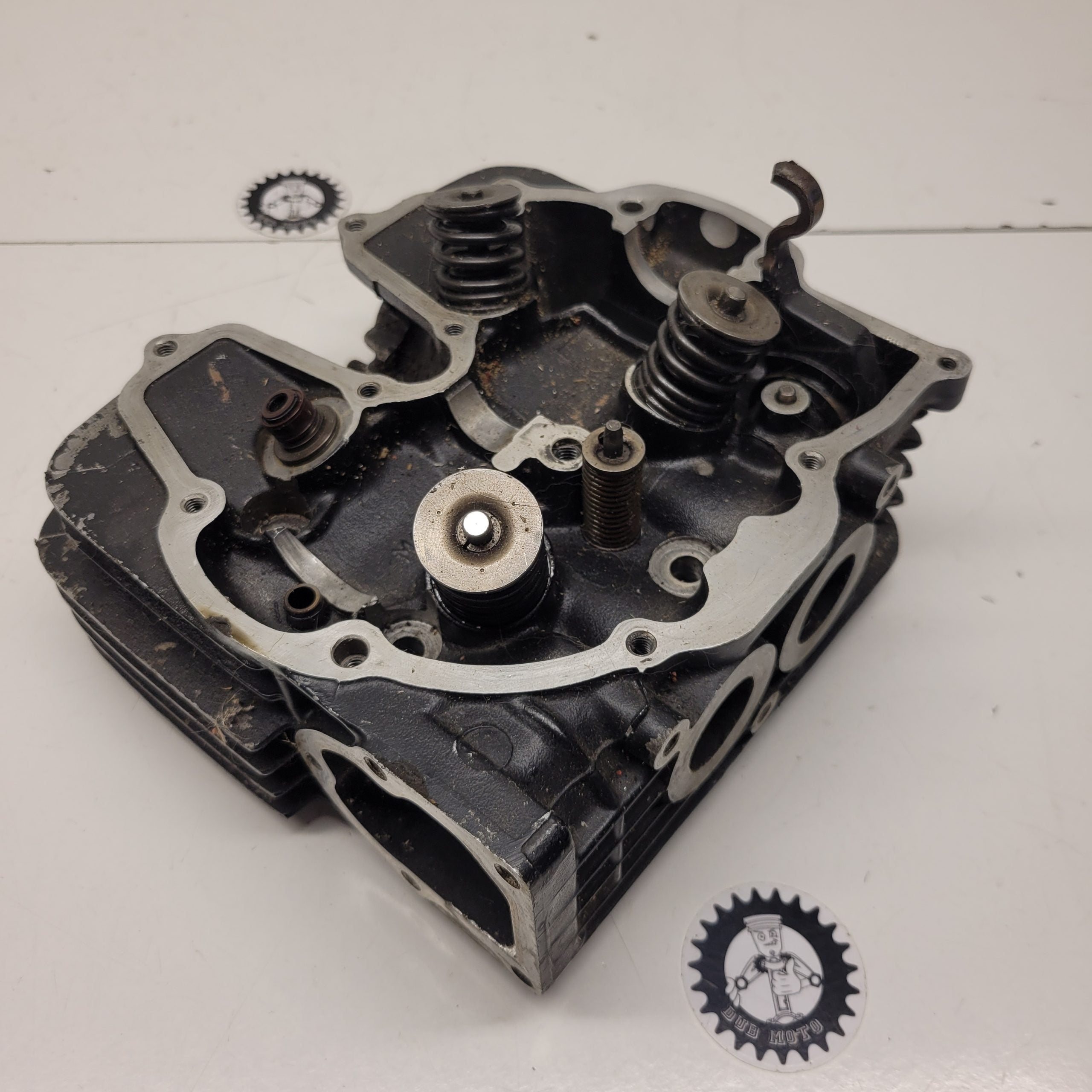 culasse 2 en l'état honda 600 xlr