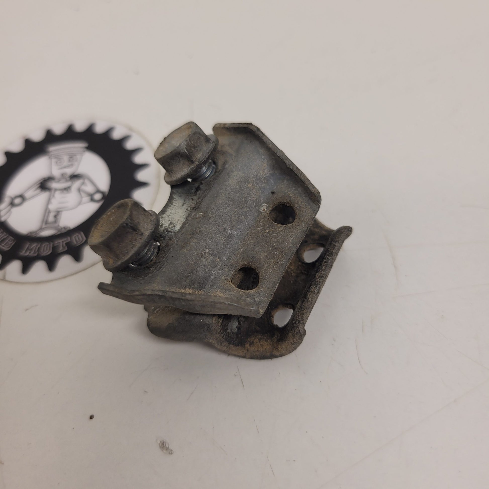 fixation durite honda 600 xlr-1