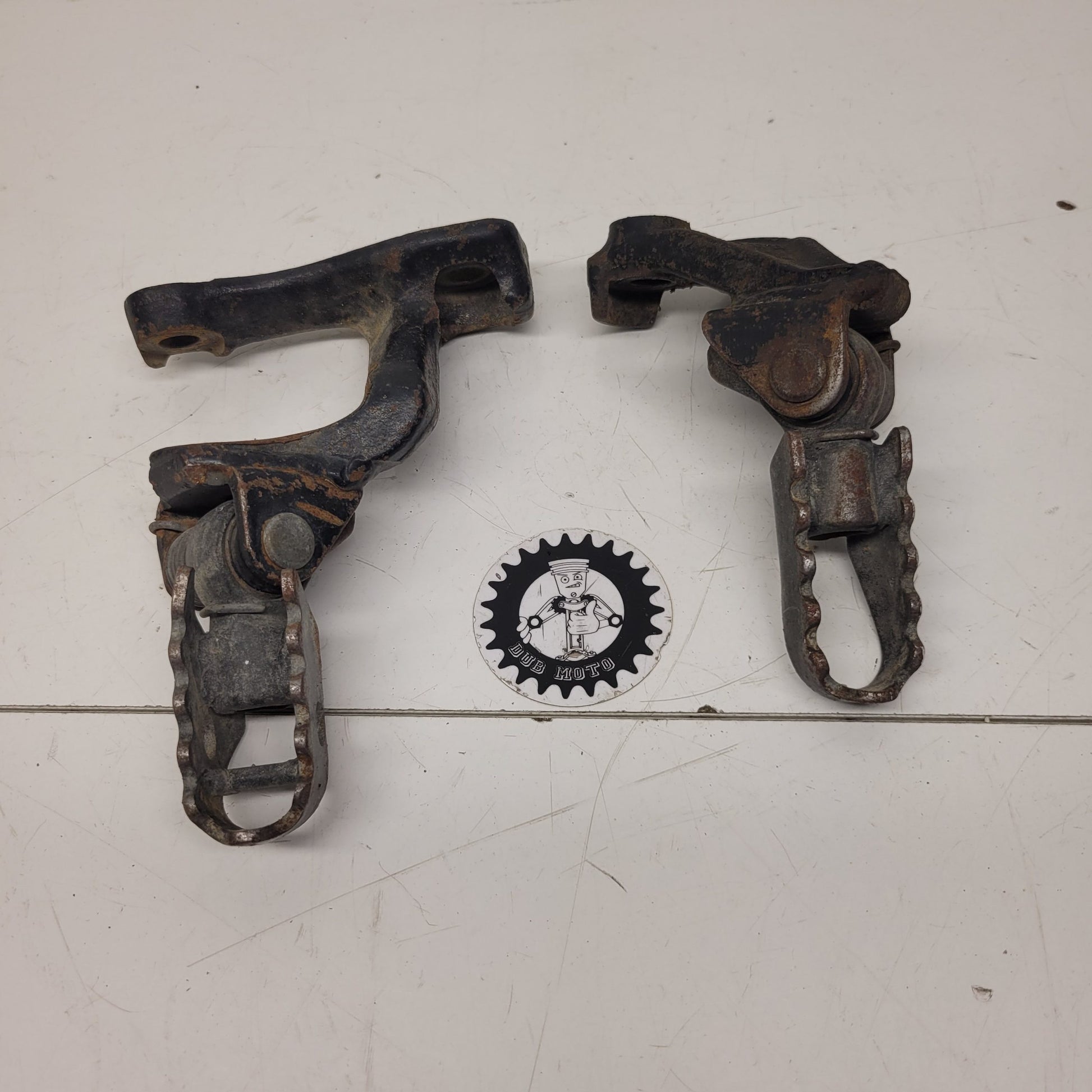 cales pieds honda 600 xlr-1