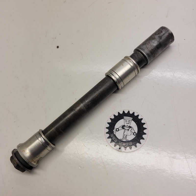 axe roue avant yamaha 125 yz 2000-1