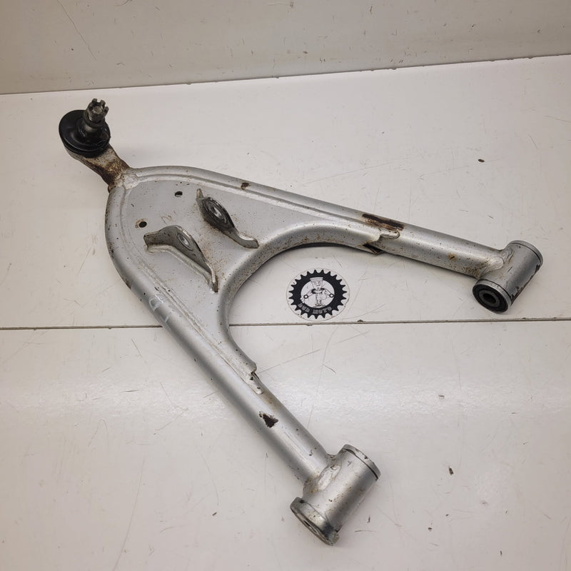 triangle inferieur droit suzuki 400 ltz-1