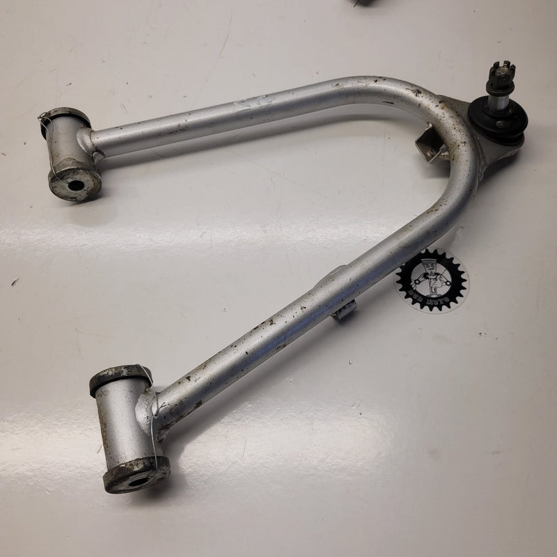 triangle supérieur gauche suzuki 400 ltz-1