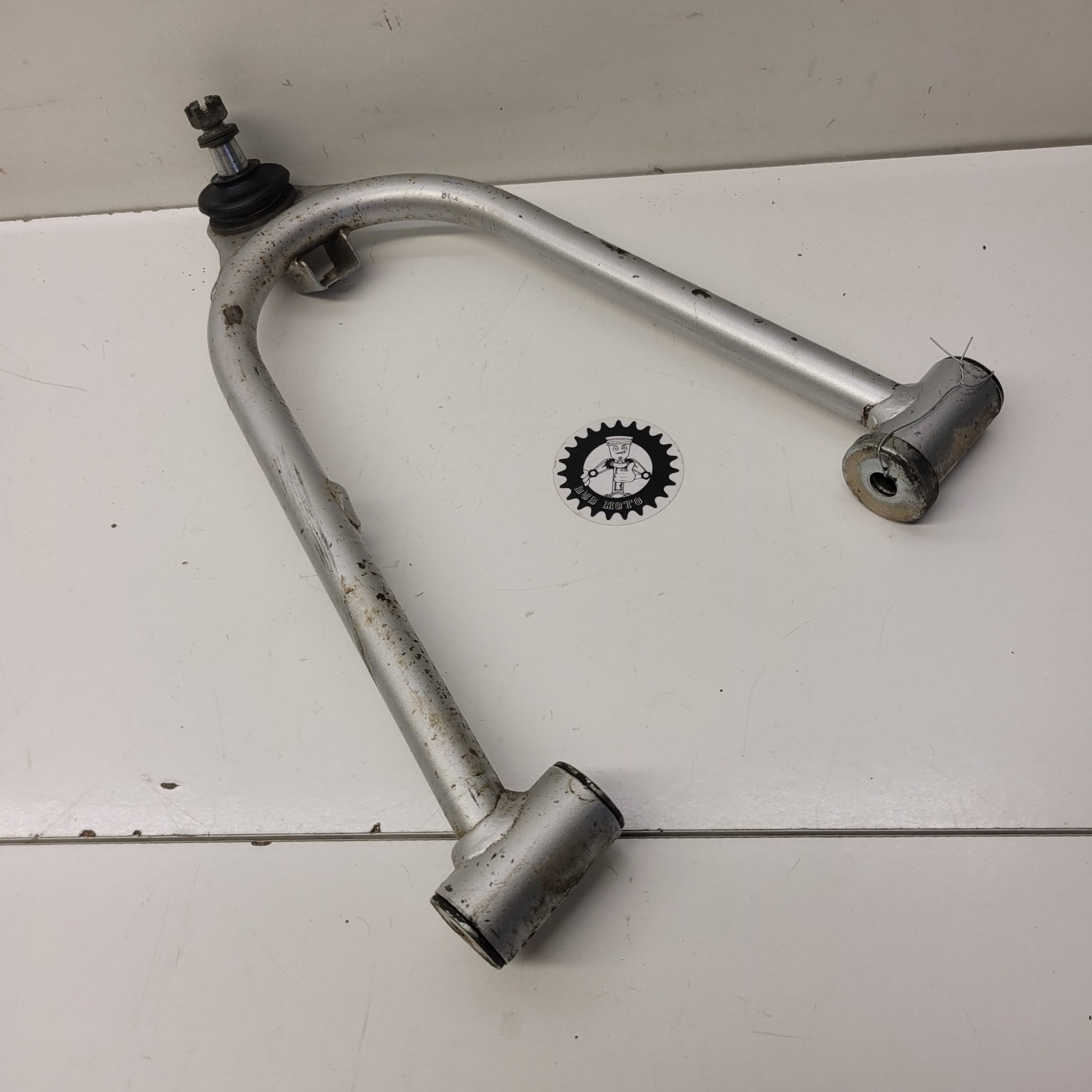 triangle supérieur droit suzuki 400 ltz-1