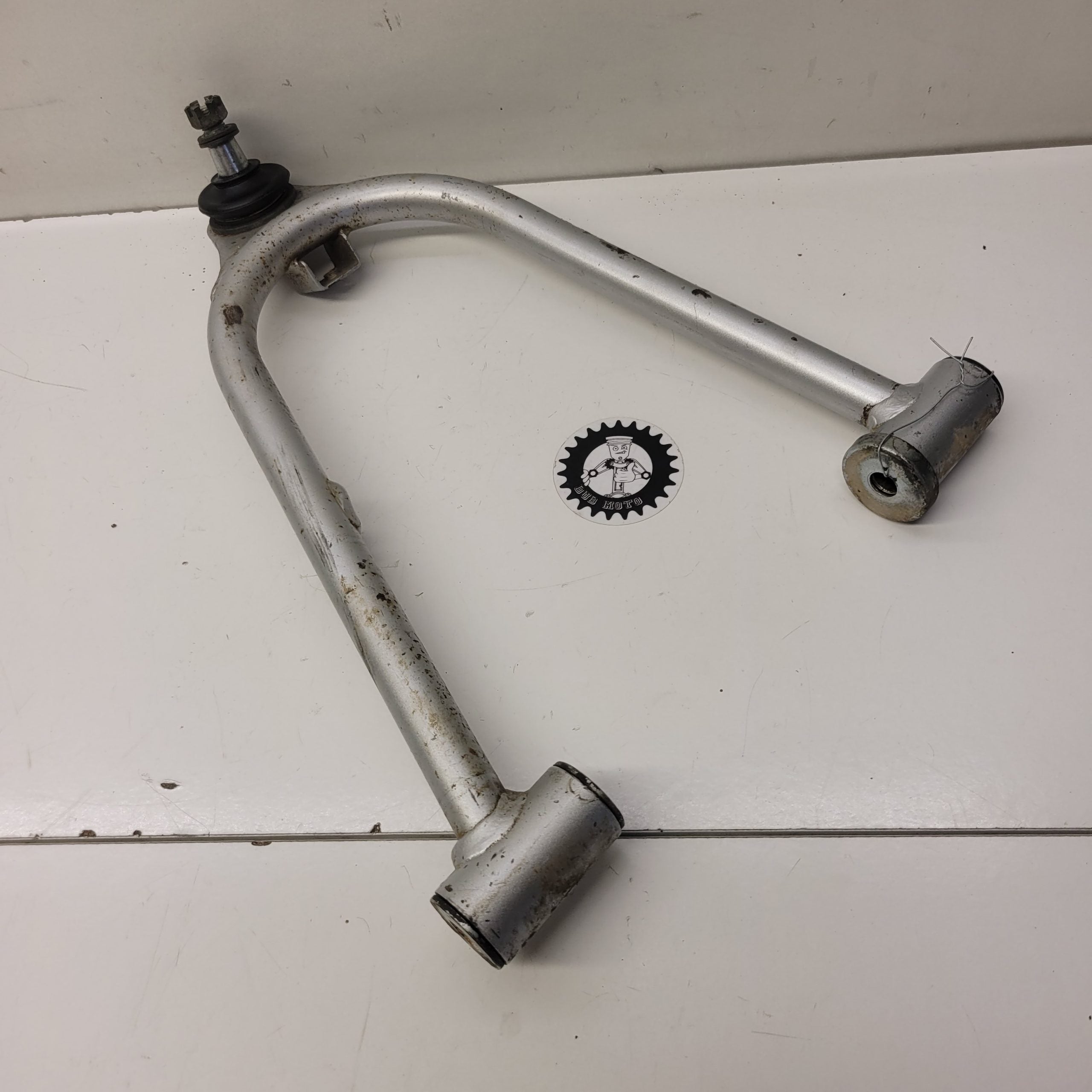 triangle supérieur droit suzuki 400 ltz