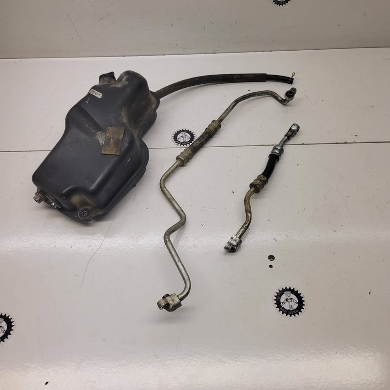 réservoir d'huile suzuki 400 ltz carbu-1