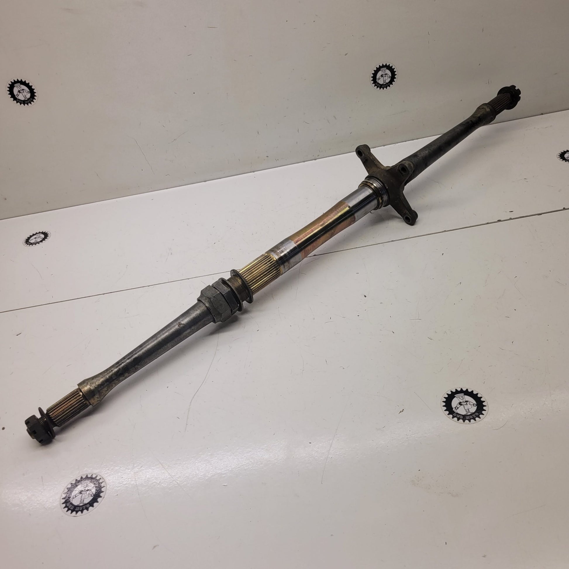 axe arbre de roue arrière suzuki 400 ltz-1