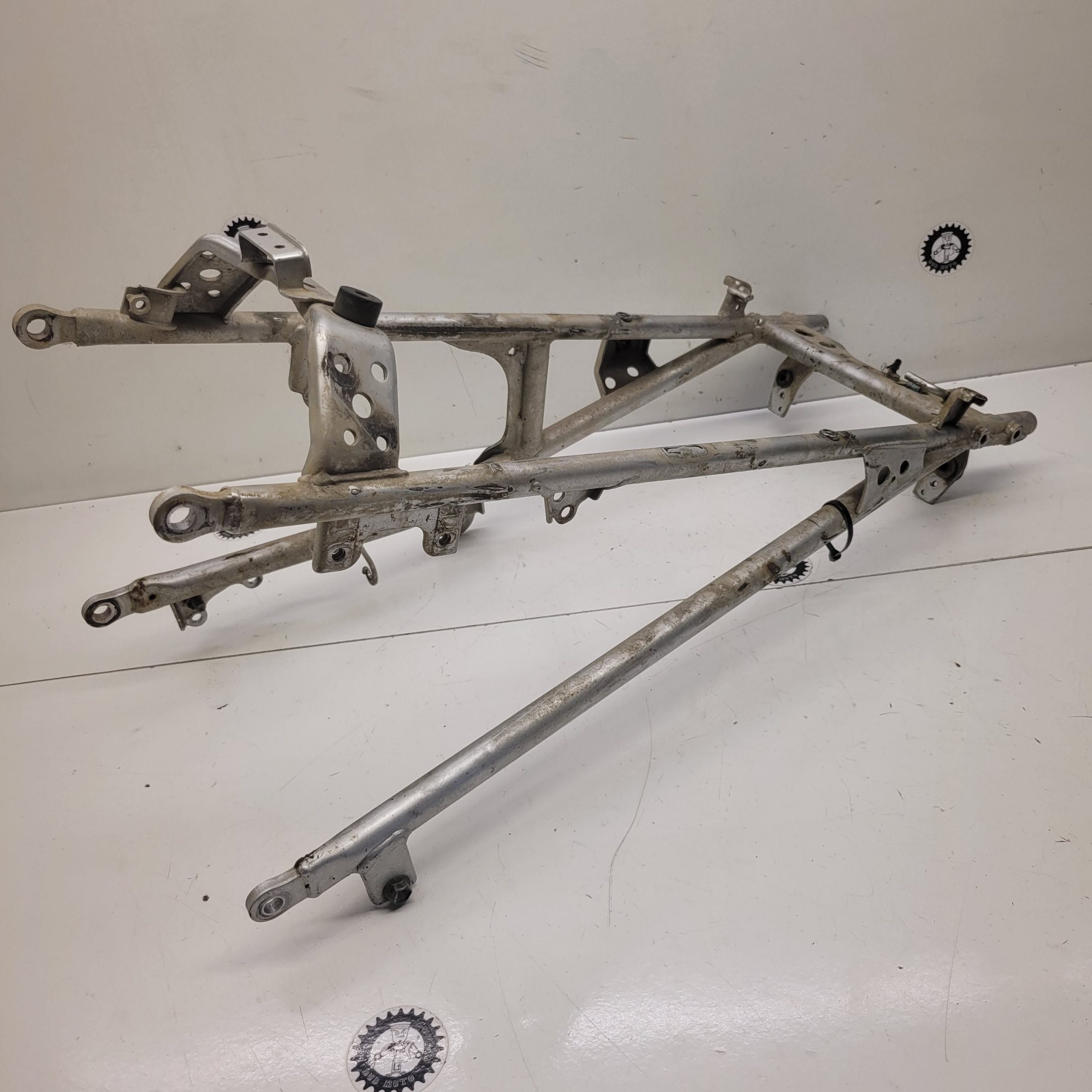 boucle arrière suzuki 400 ltz