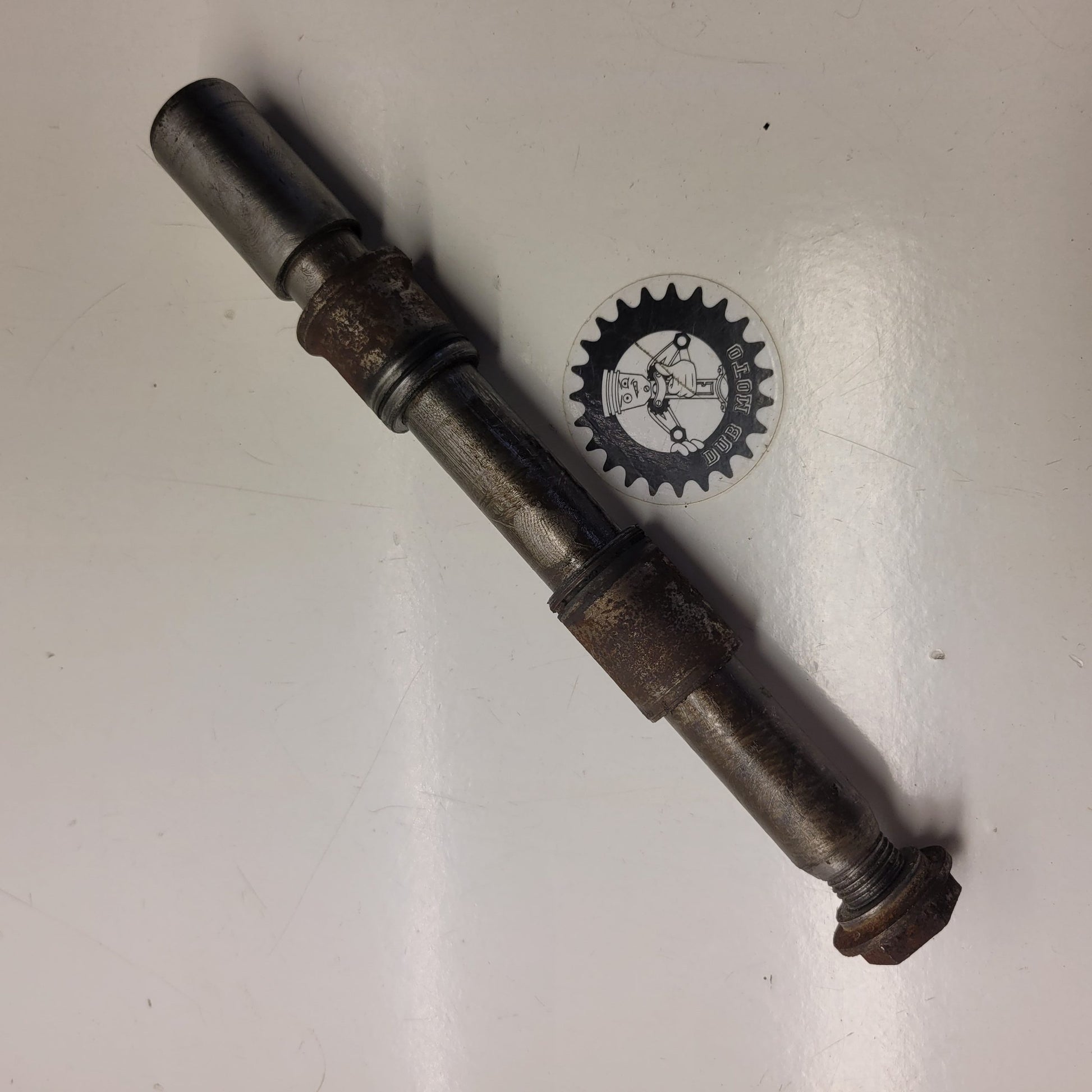 axe de roue avant yamaha 250 yz 1991-1