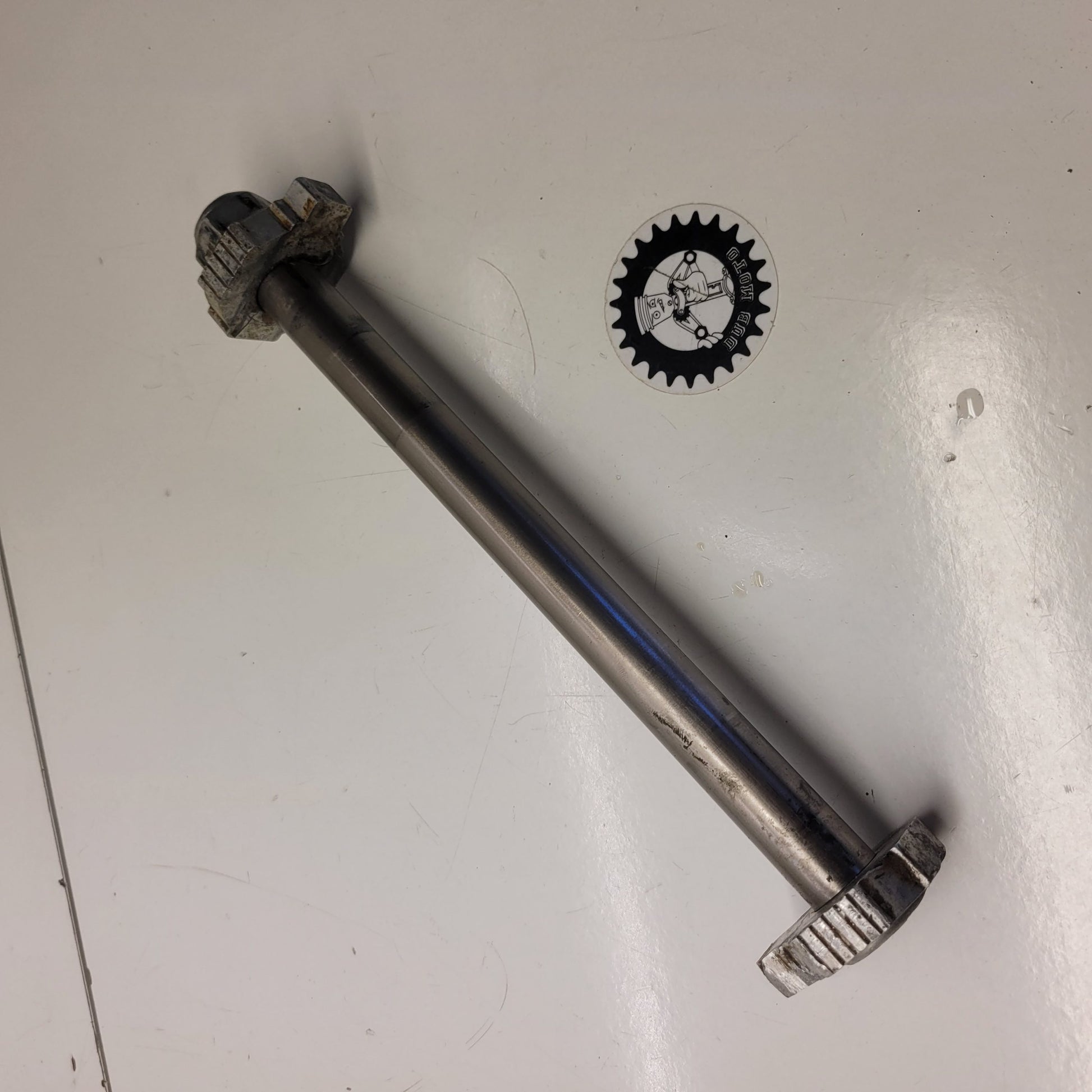 axe roue arriere ktm 250 excf 2006-1