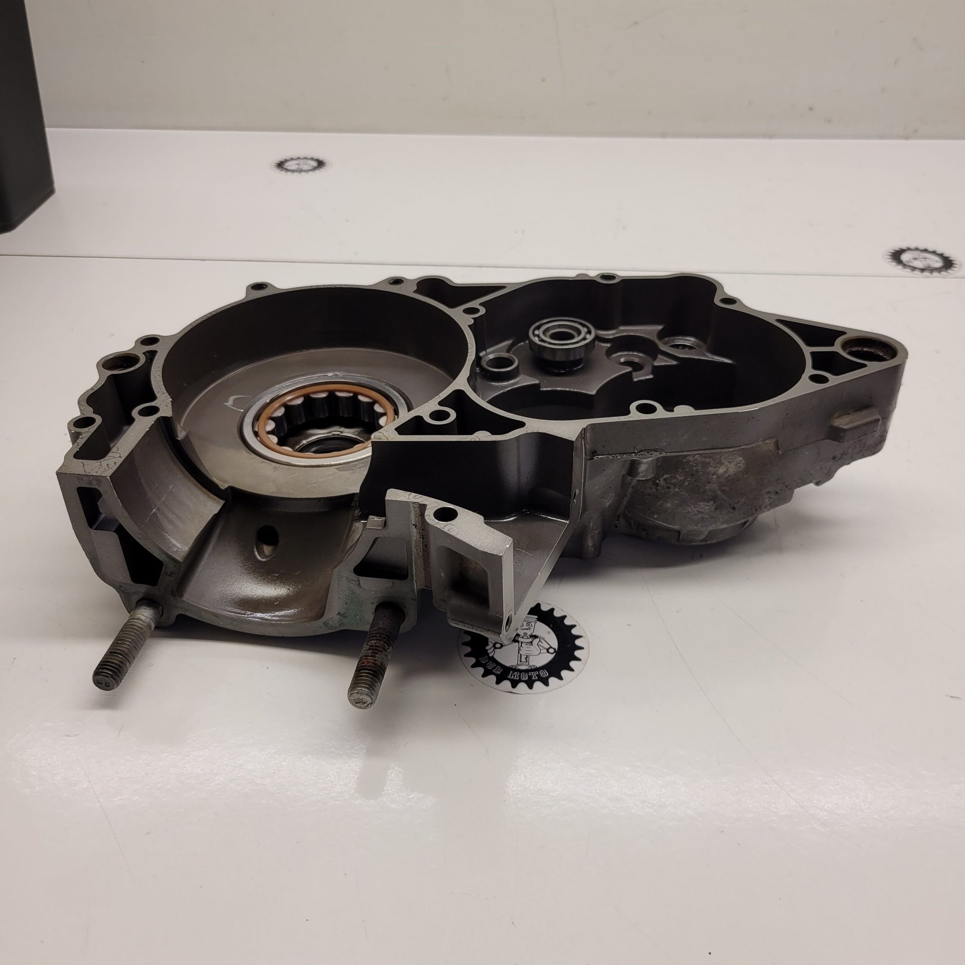 carter moteur gauche ktm 300 exc 2004-3