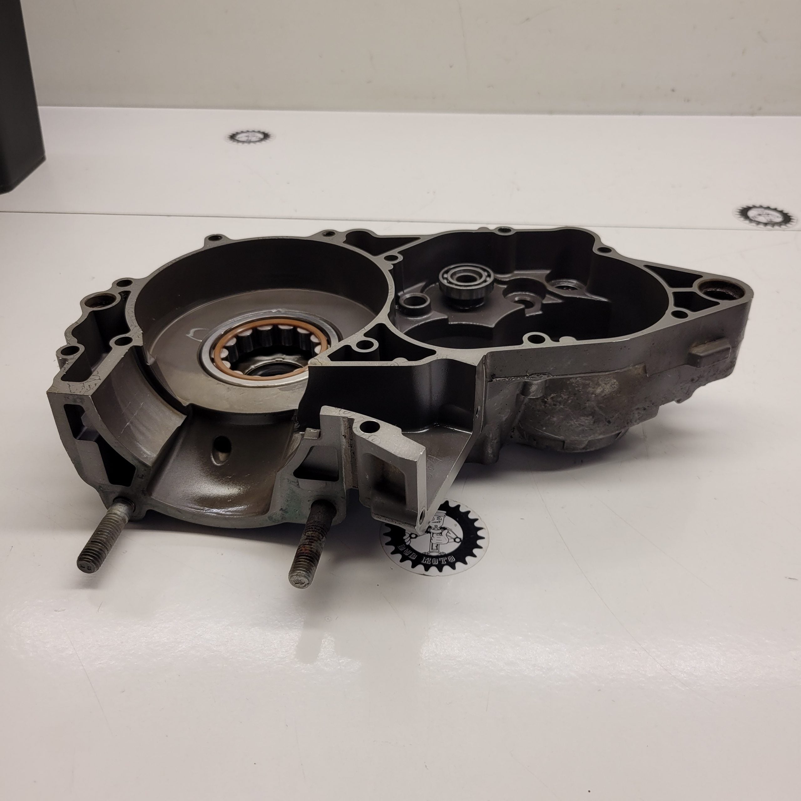 carter moteur gauche ktm 300 exc 2004-3