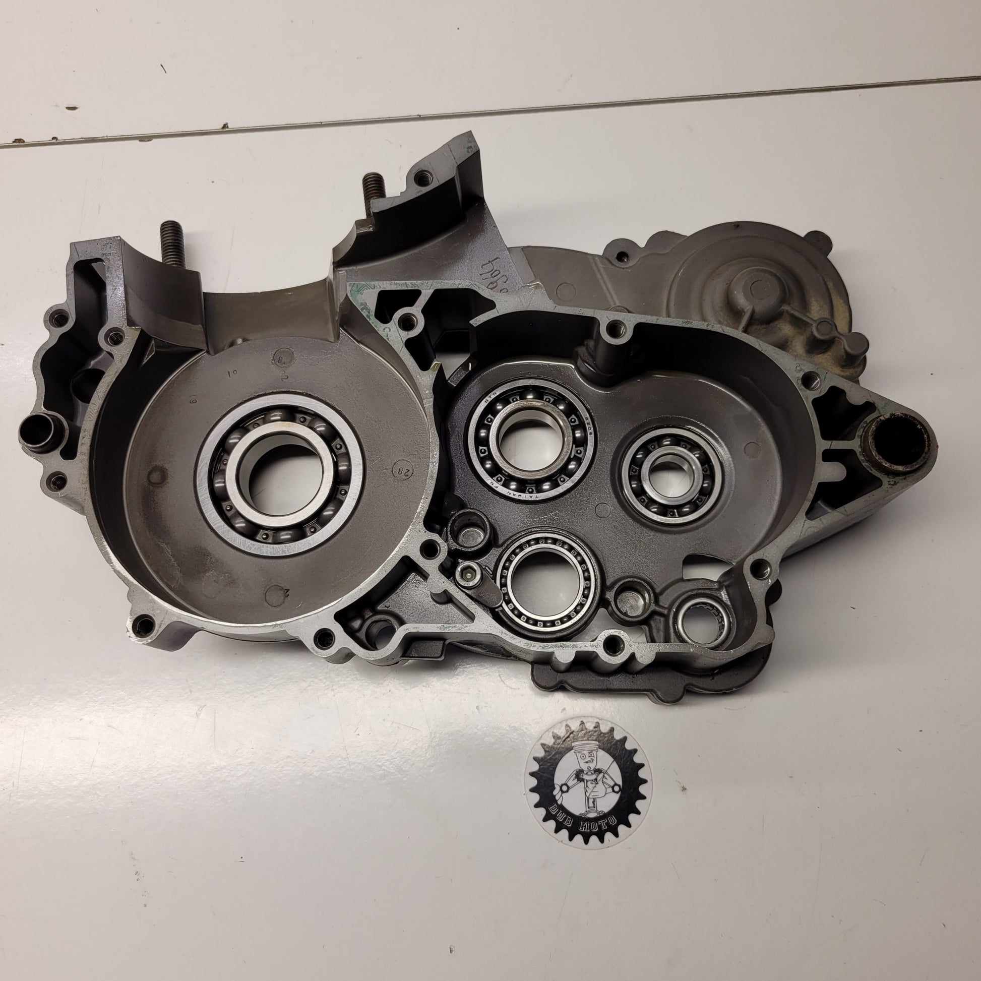 carter moteur droit ktm 300 exc 2004-2