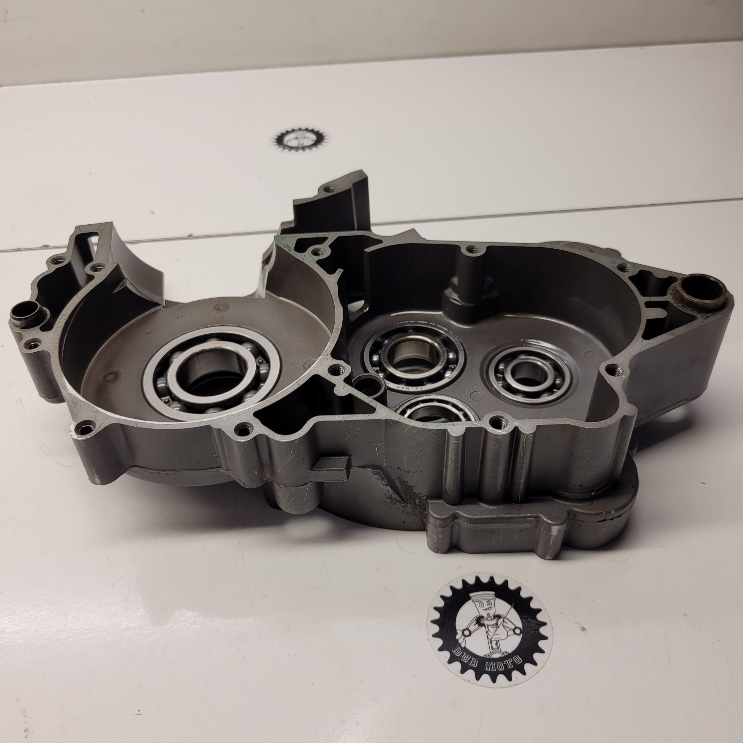 carter moteur droit ktm 300 exc 2004-3