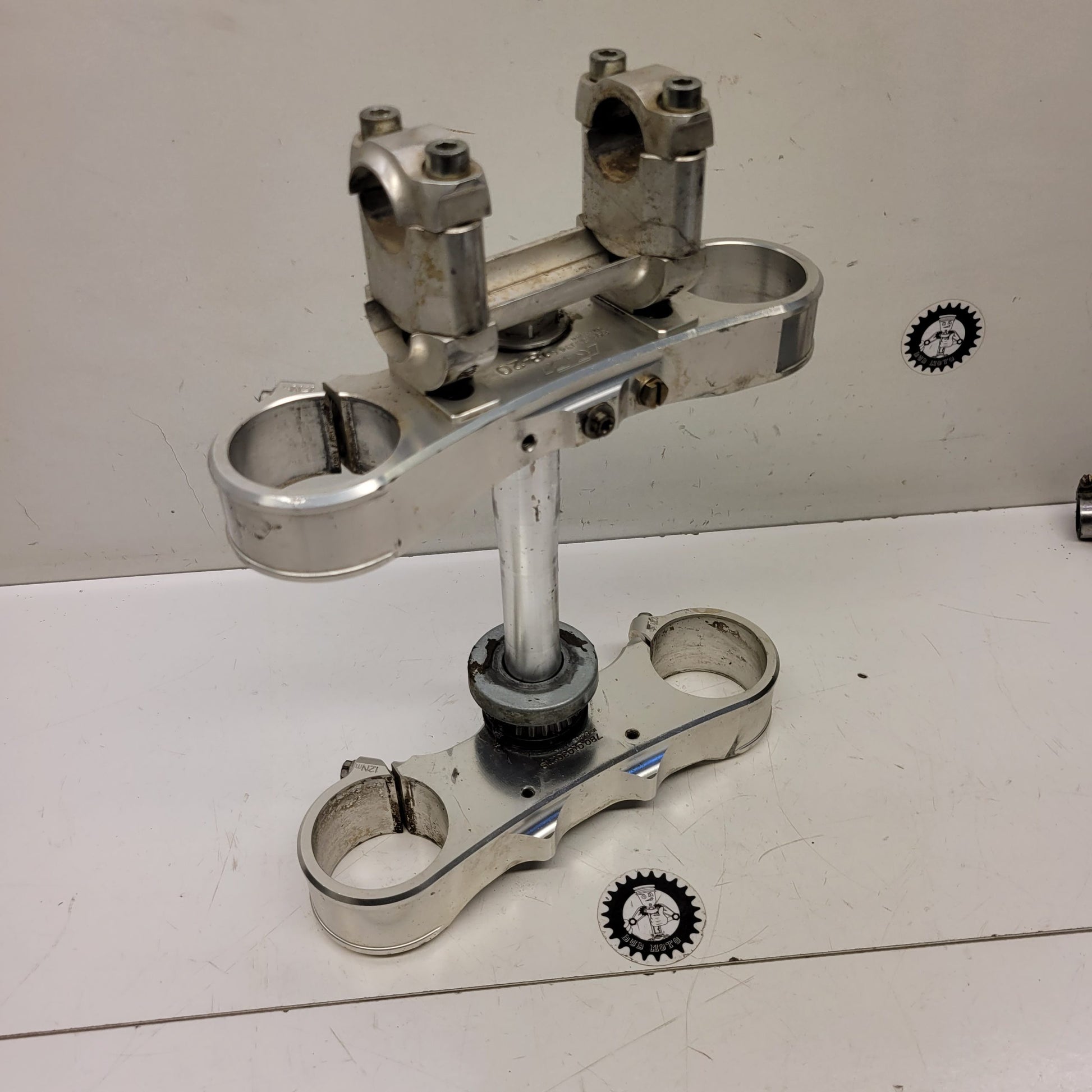 té de fourche ktm 300 exc 2004-2