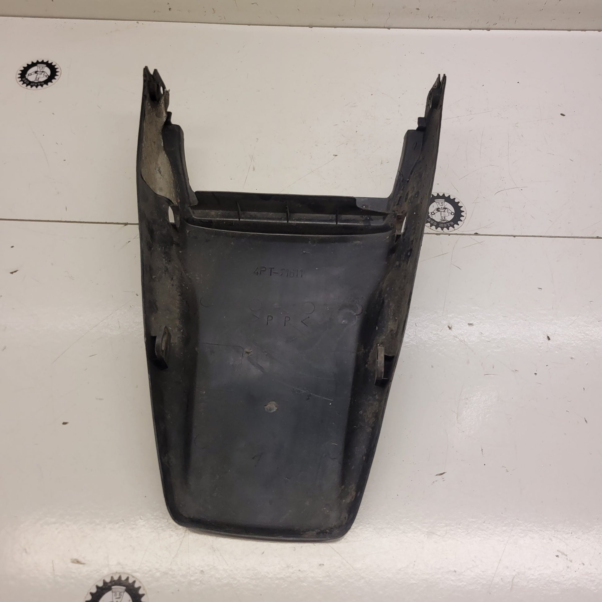 garde boue arrière yamaha 600 xt 2002-3