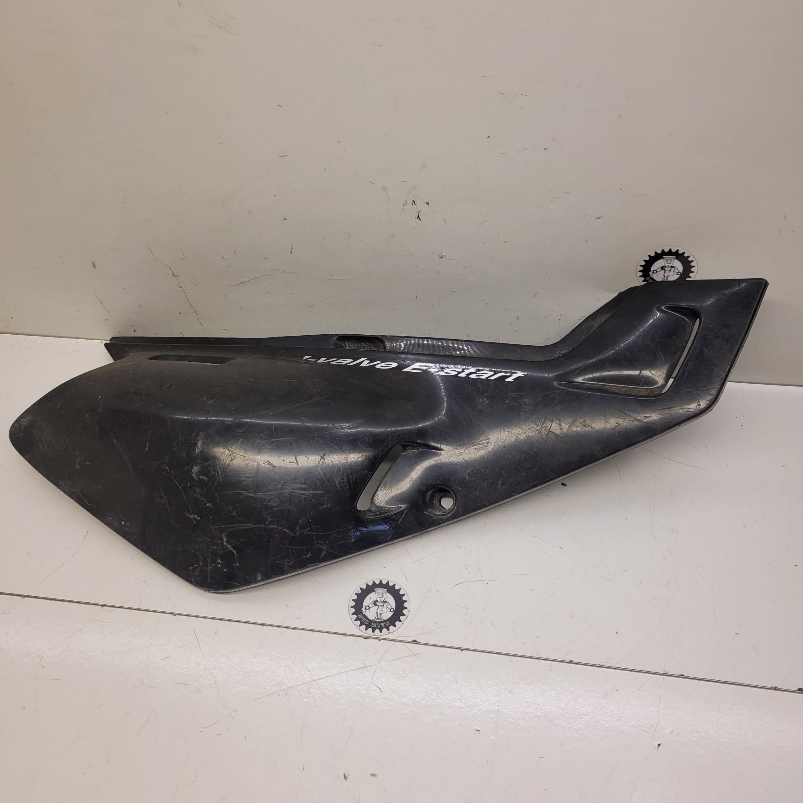 plastique flan yamaha 600 xt 2002