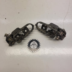 cales pieds yamaha 125 dtr-1