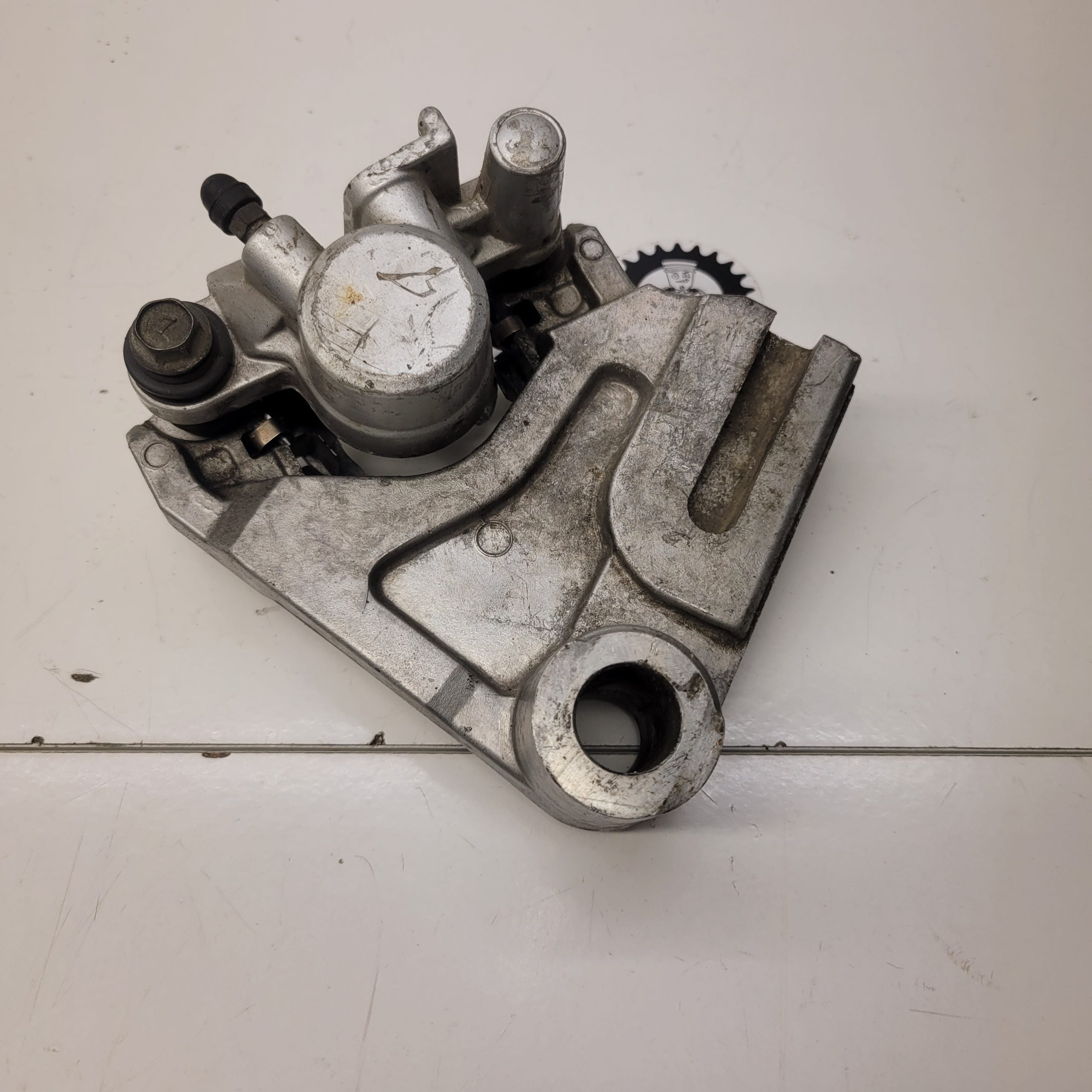 etrier arriere yamaha 125 dtr
