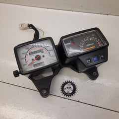 compteur yamaha 125 dtr en l'état-1