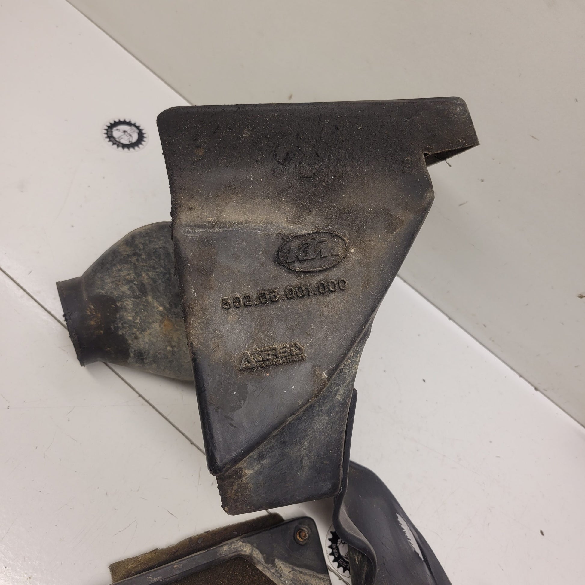 boite a air ktm 125 gs 1986-2