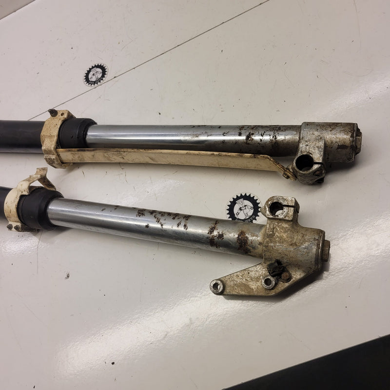fourche ktm 125 gs 1986 en l'état-2