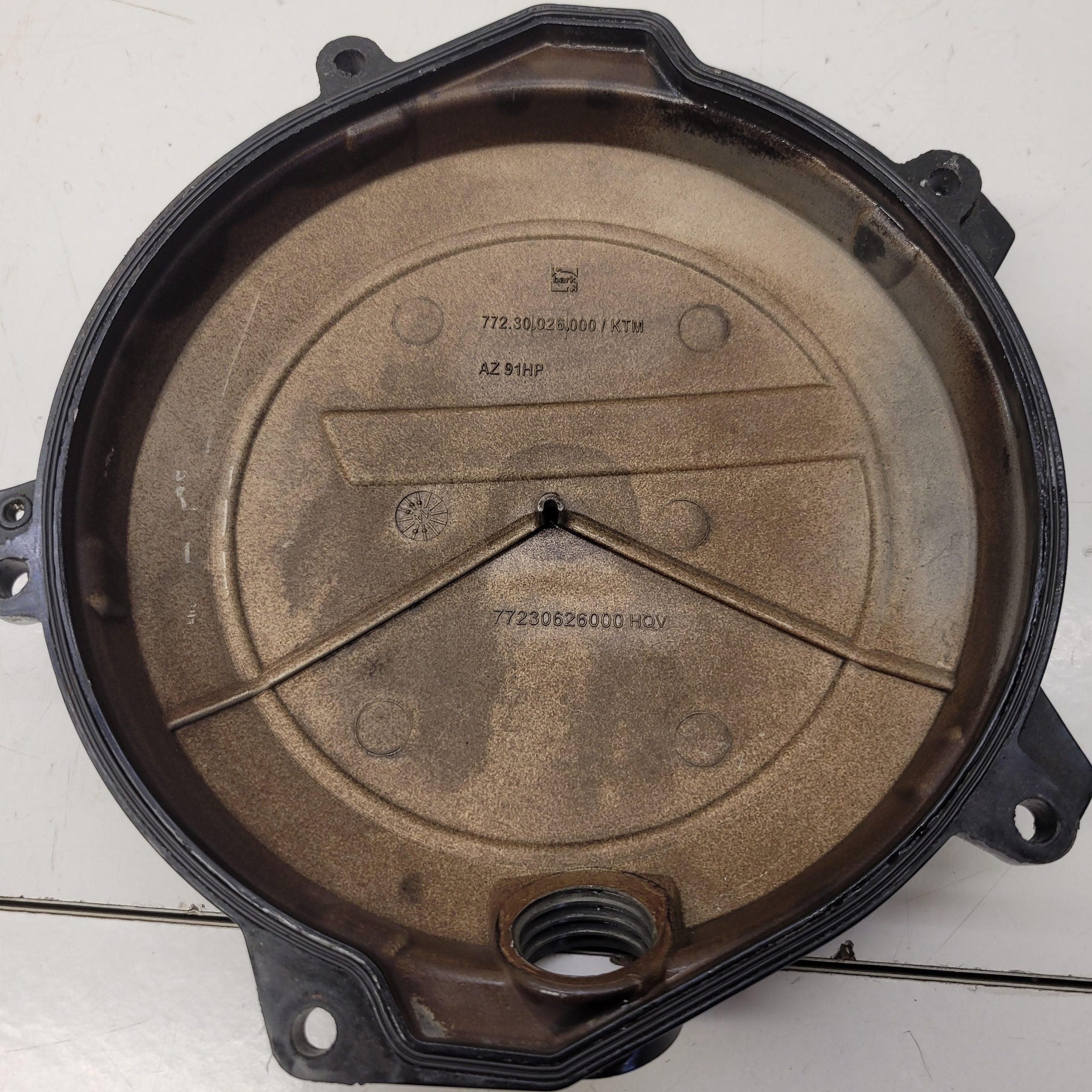 couvercle embrayage husqvarna 250 fc 2015 77230626000-2