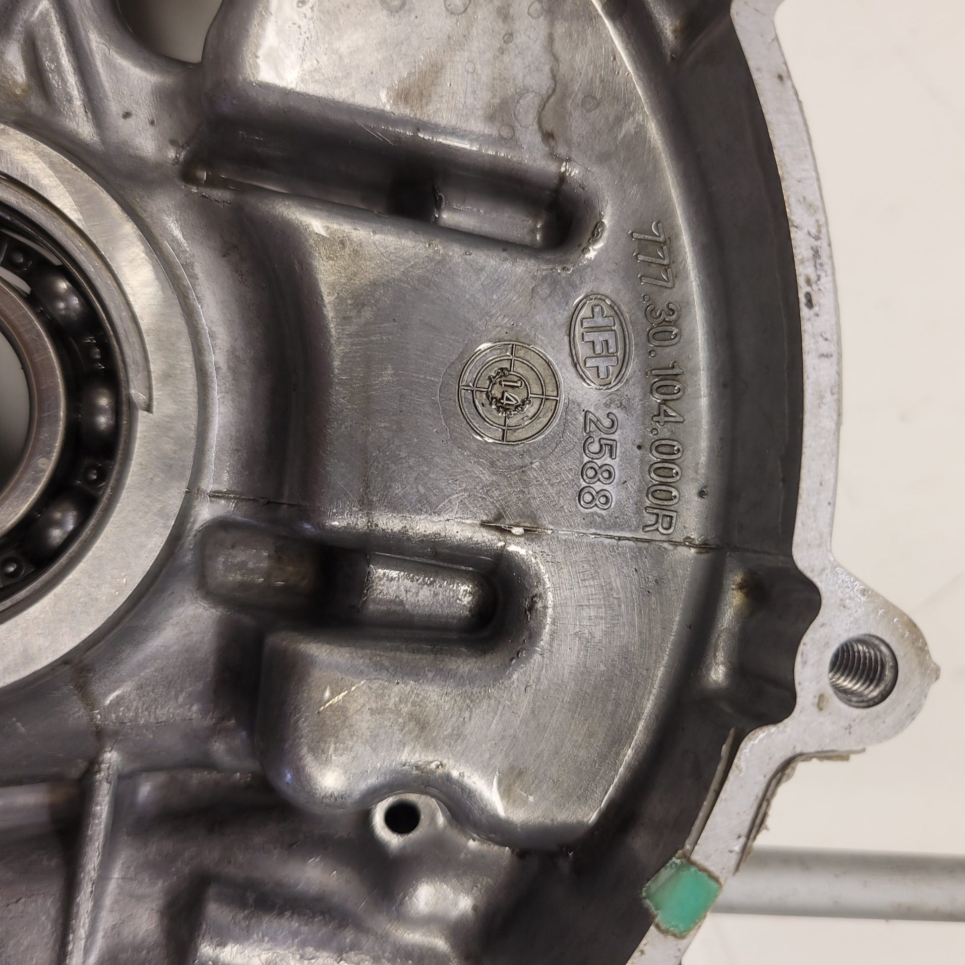 carters moteur husqvarna 250 fc 2015 777.30.003.000 777.30.104.000-6
