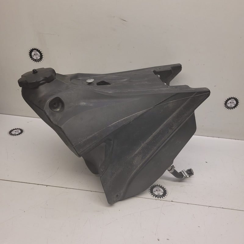 reservoir pompe a essence husqvarna 250 fc 2015 81307813000-1