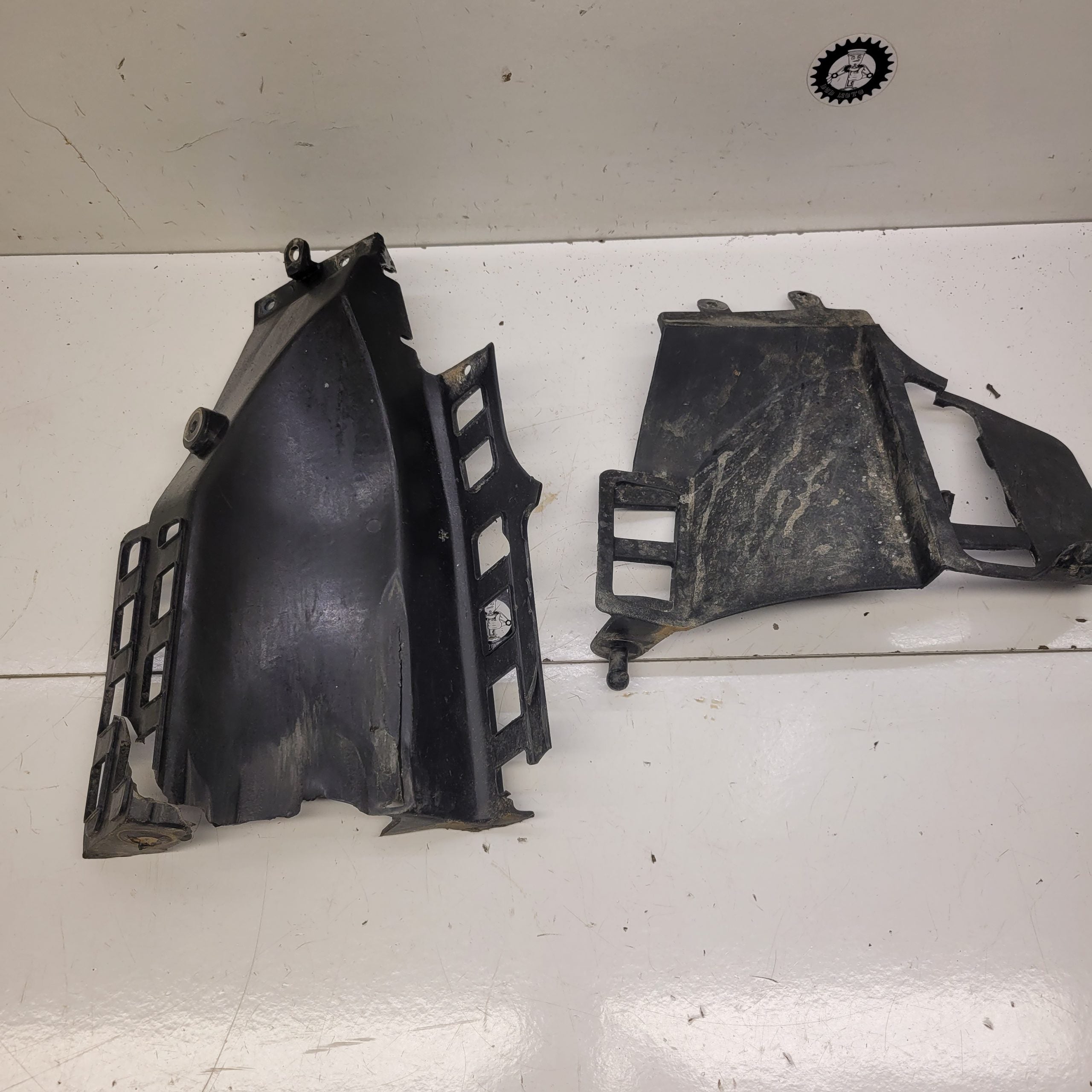 plastique en l'etat yamaha 200 blaster
