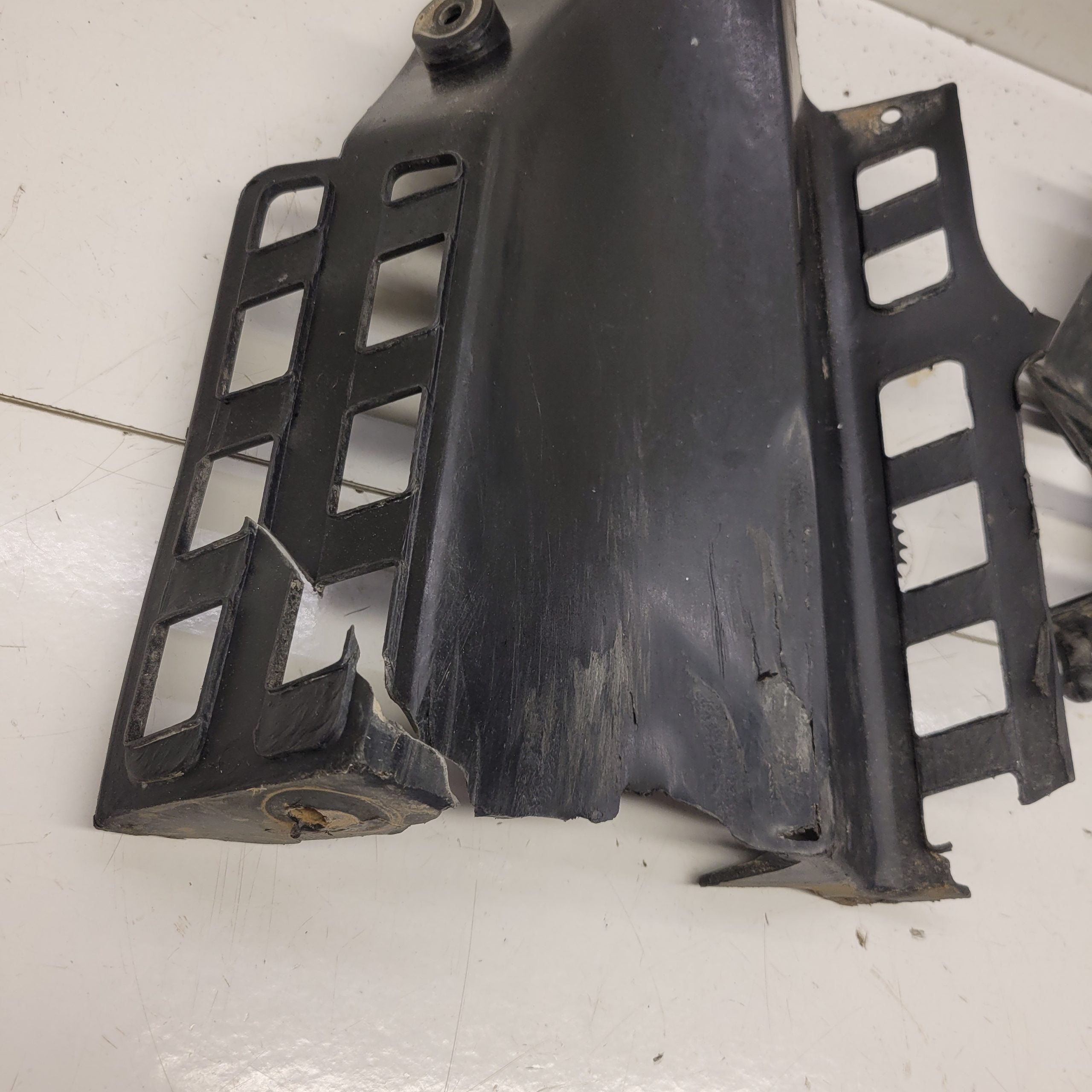 plastique en l'etat yamaha 200 blaster